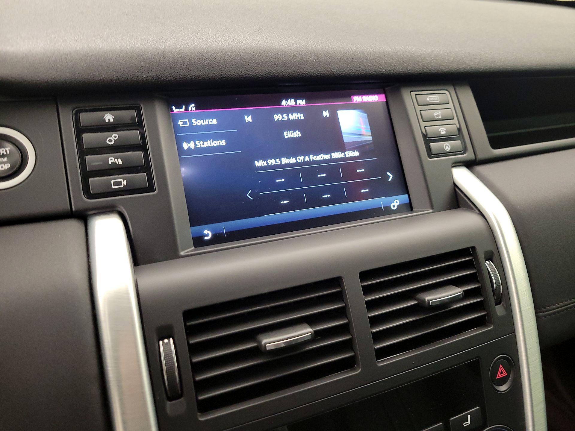 Thumbnail: 2019 Land Rover Discovery Sport - 16