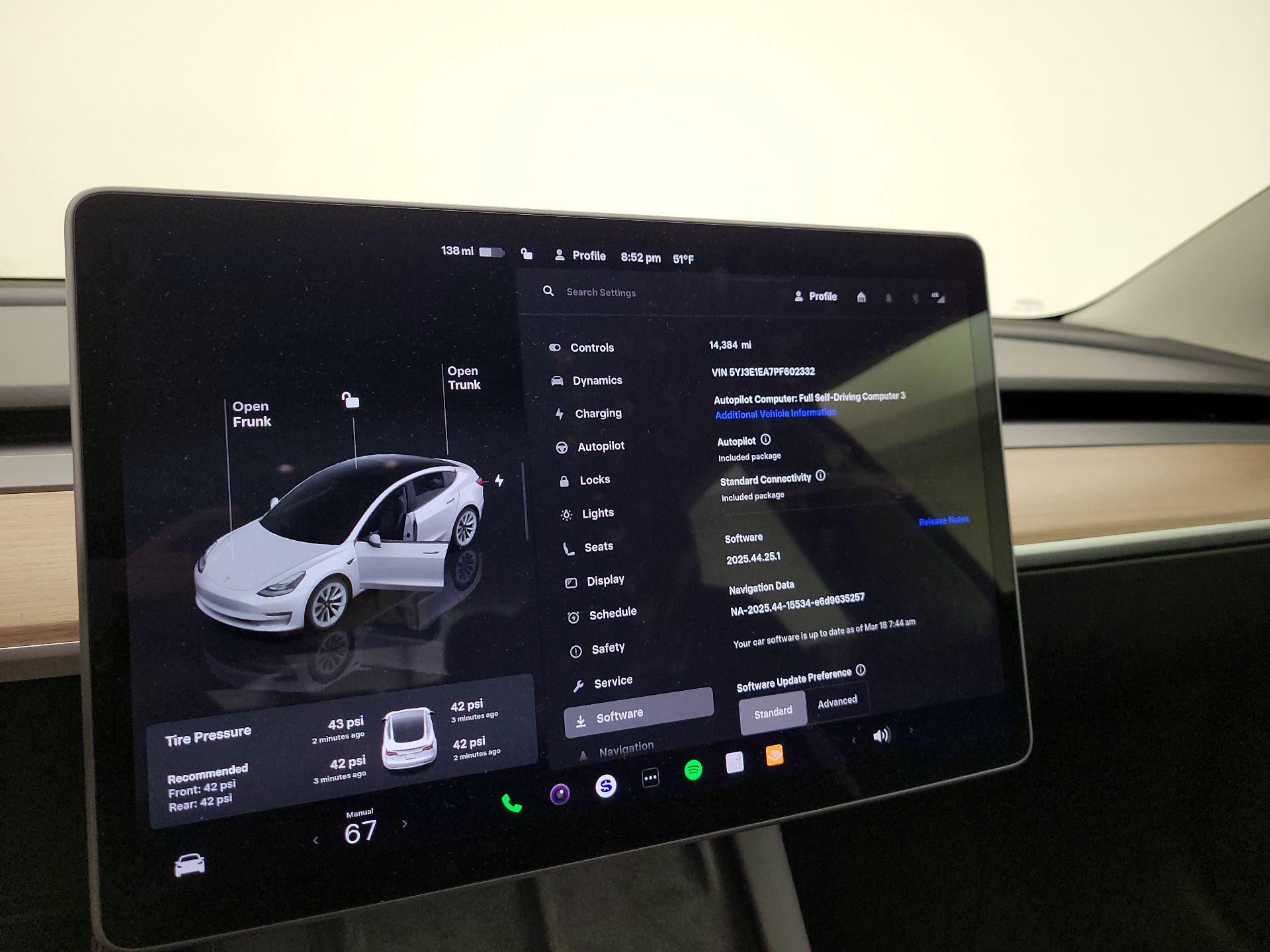 Thumbnail: 2023 Tesla Model 3 - 13