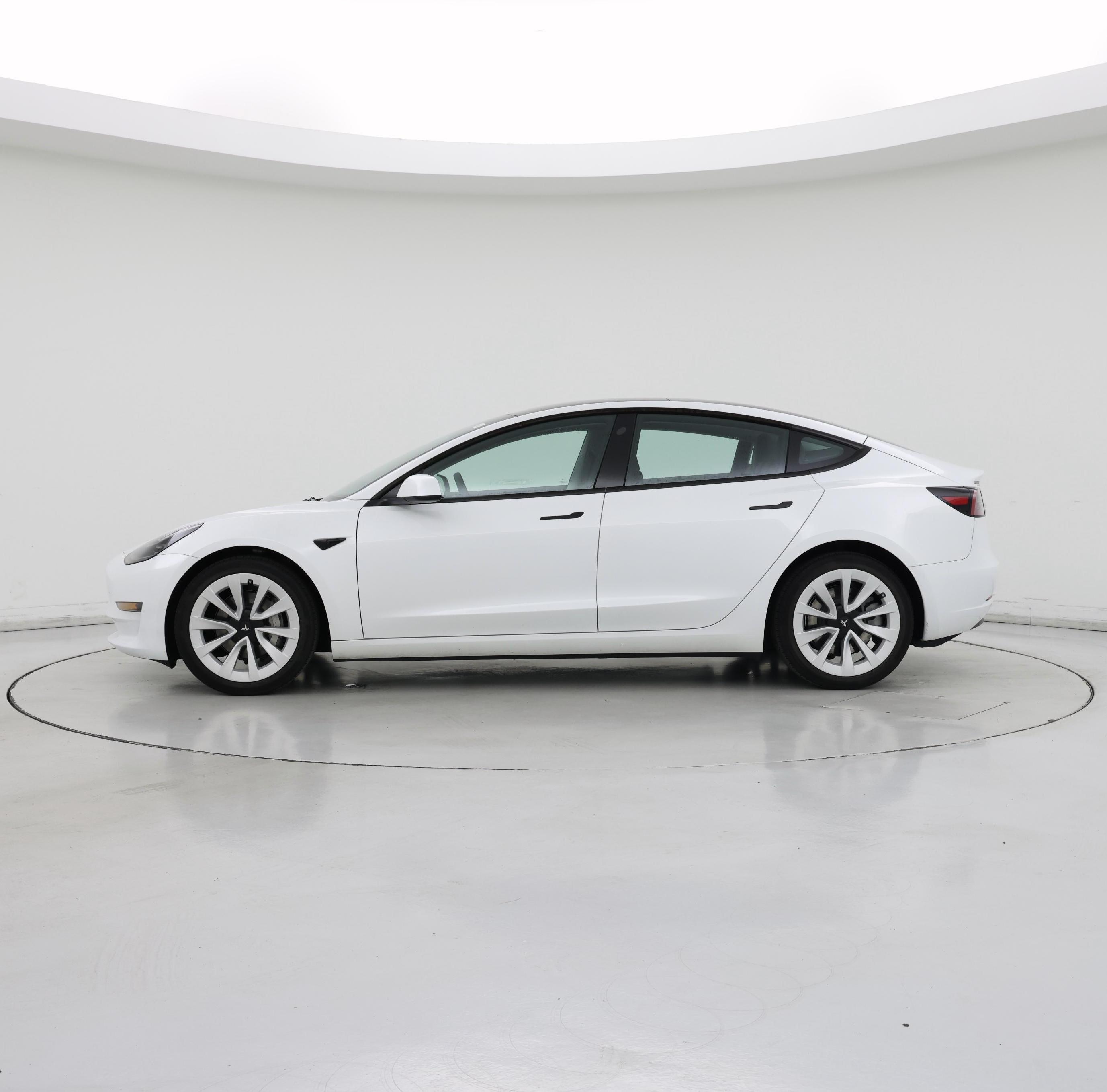 Thumbnail: 2023 Tesla Model 3 - 3