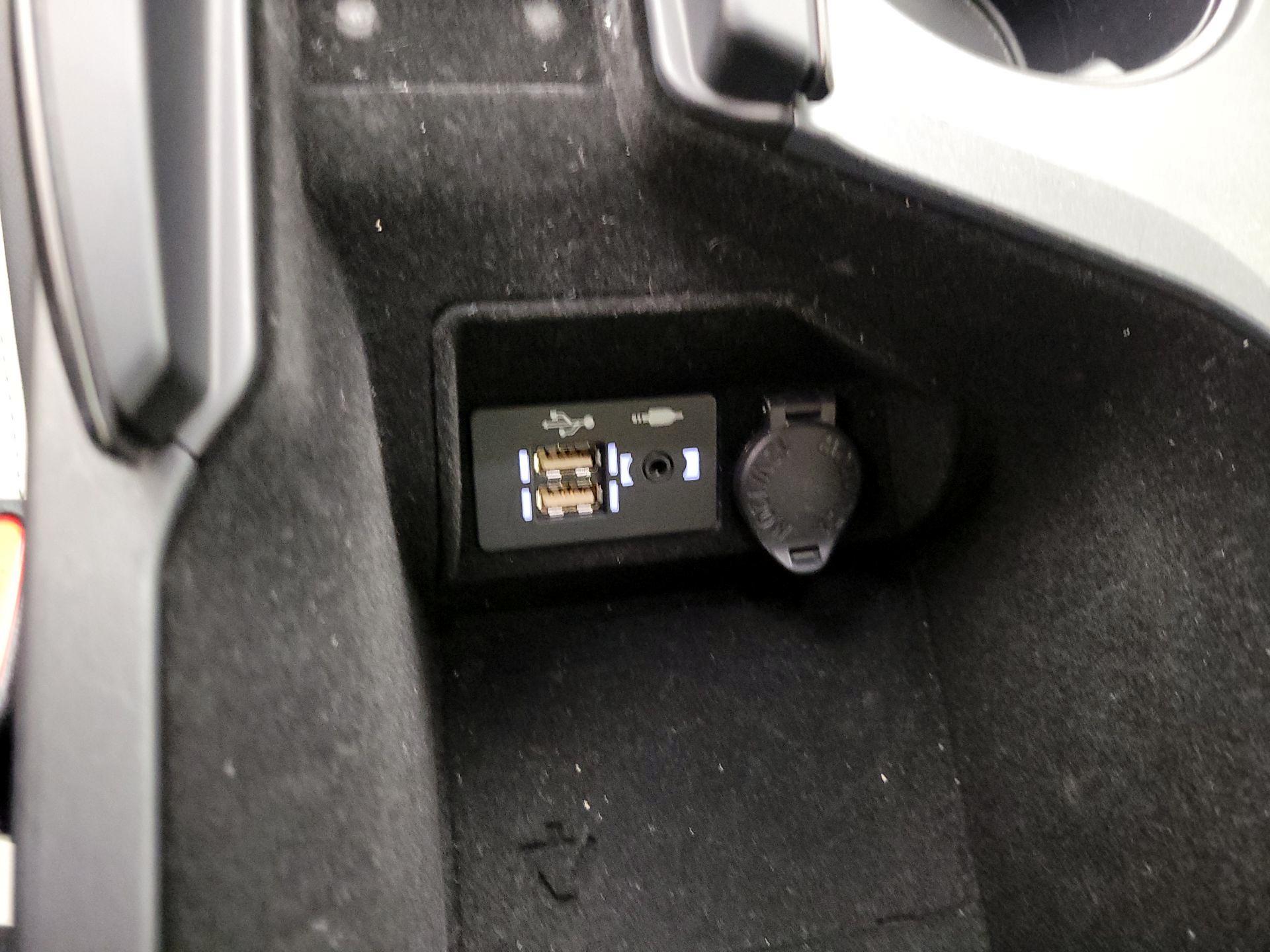 Thumbnail: 2022 Lexus IS - 18