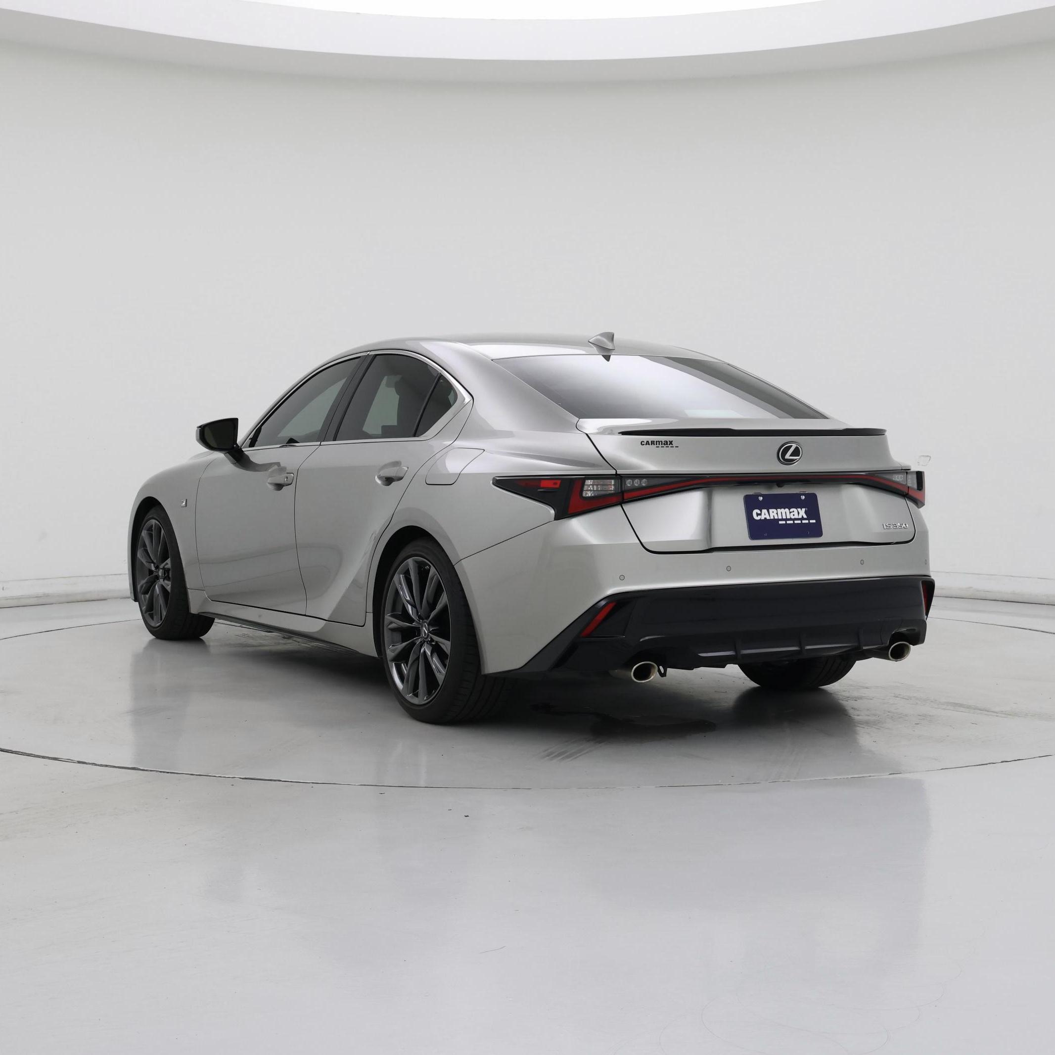 Thumbnail: 2022 Lexus IS - 2