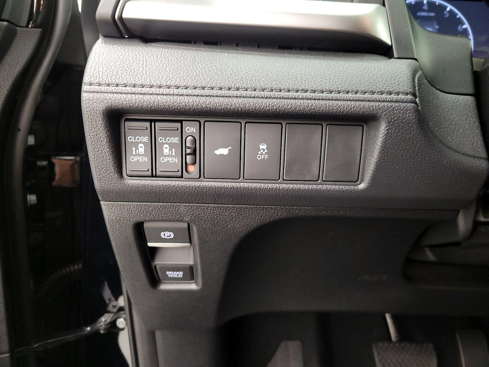 2026 Honda Odyssey EX-L - Photo 14