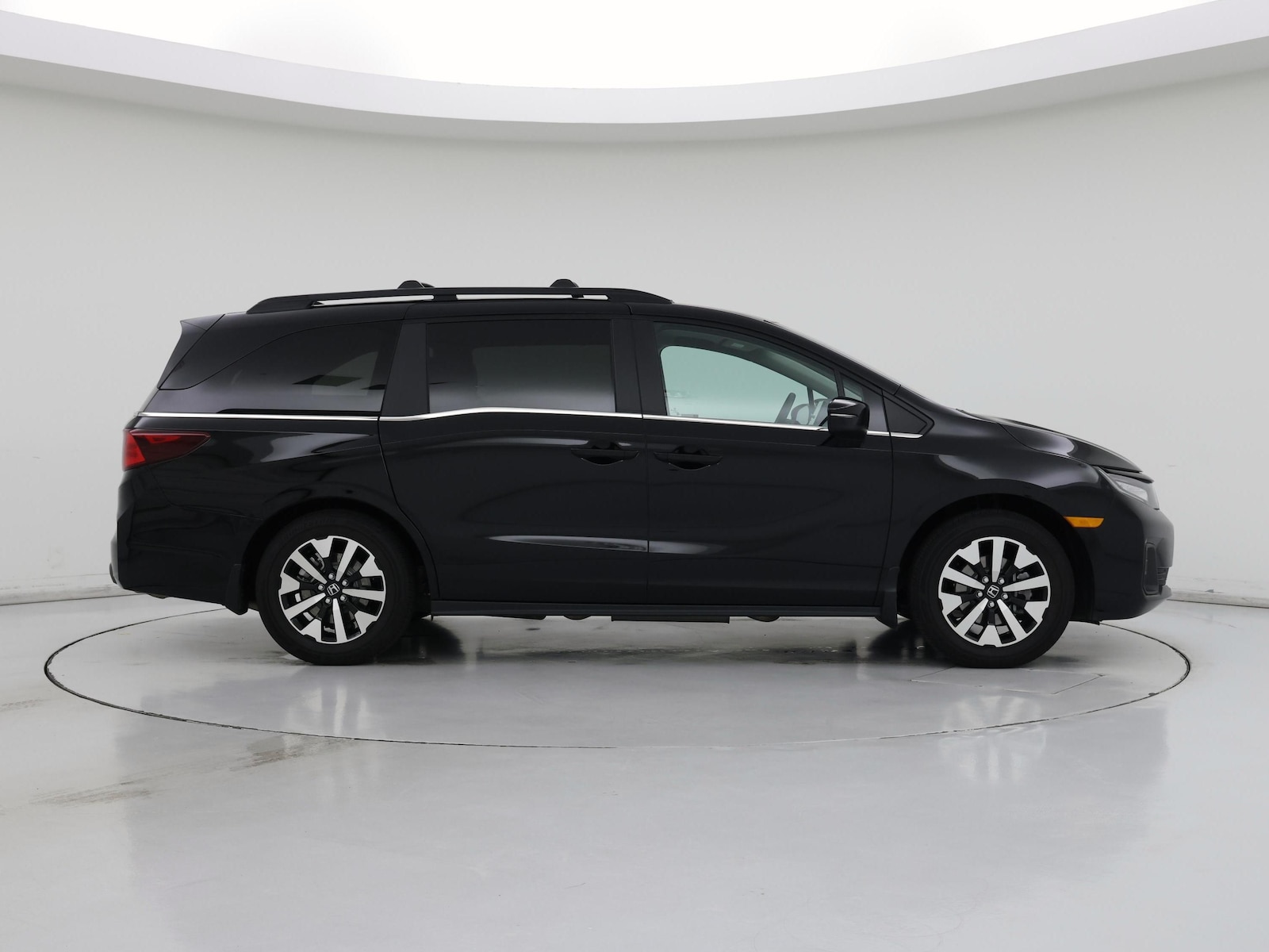 2026 Honda Odyssey EX-L - Photo 8