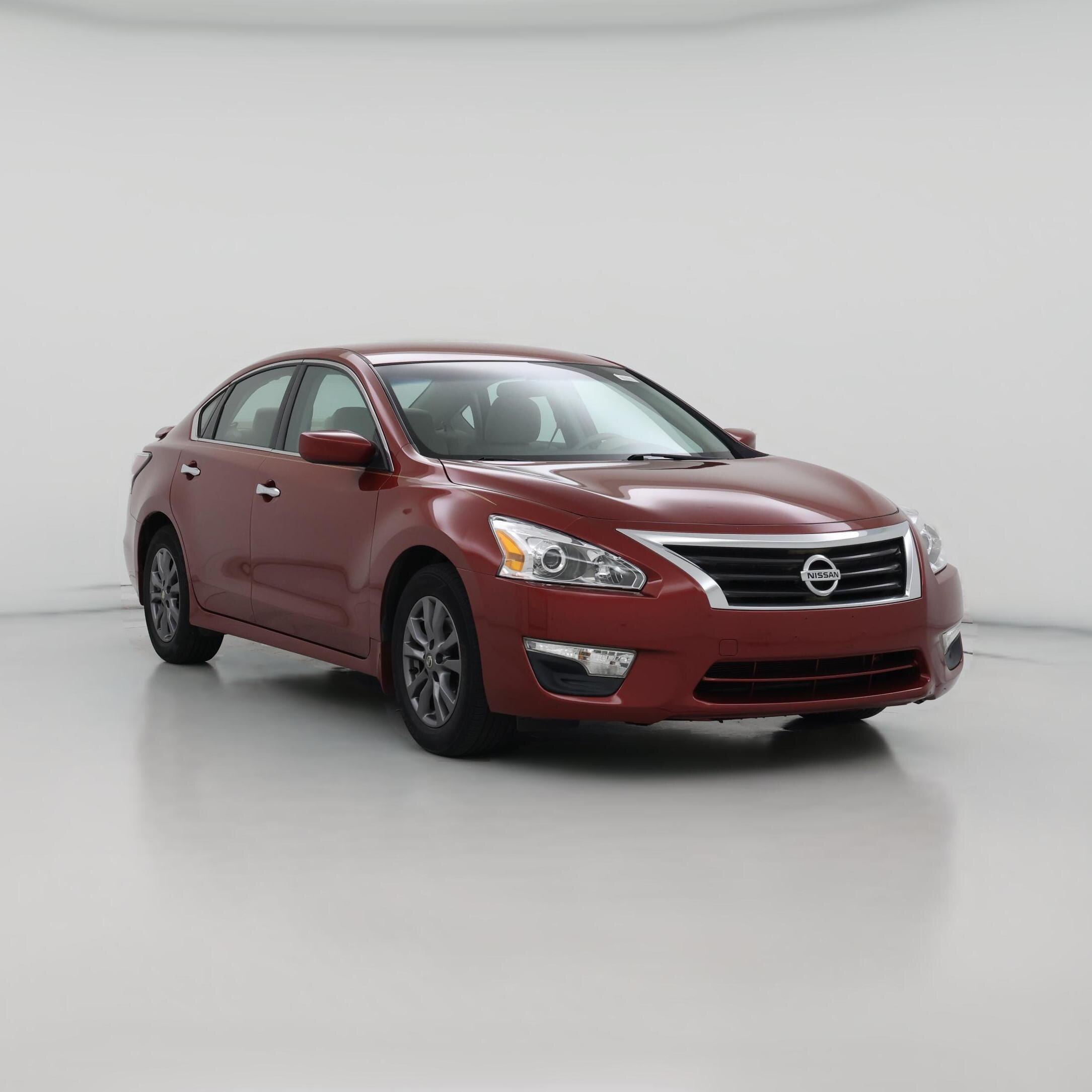 Thumbnail: 2015 Nissan Altima - 1