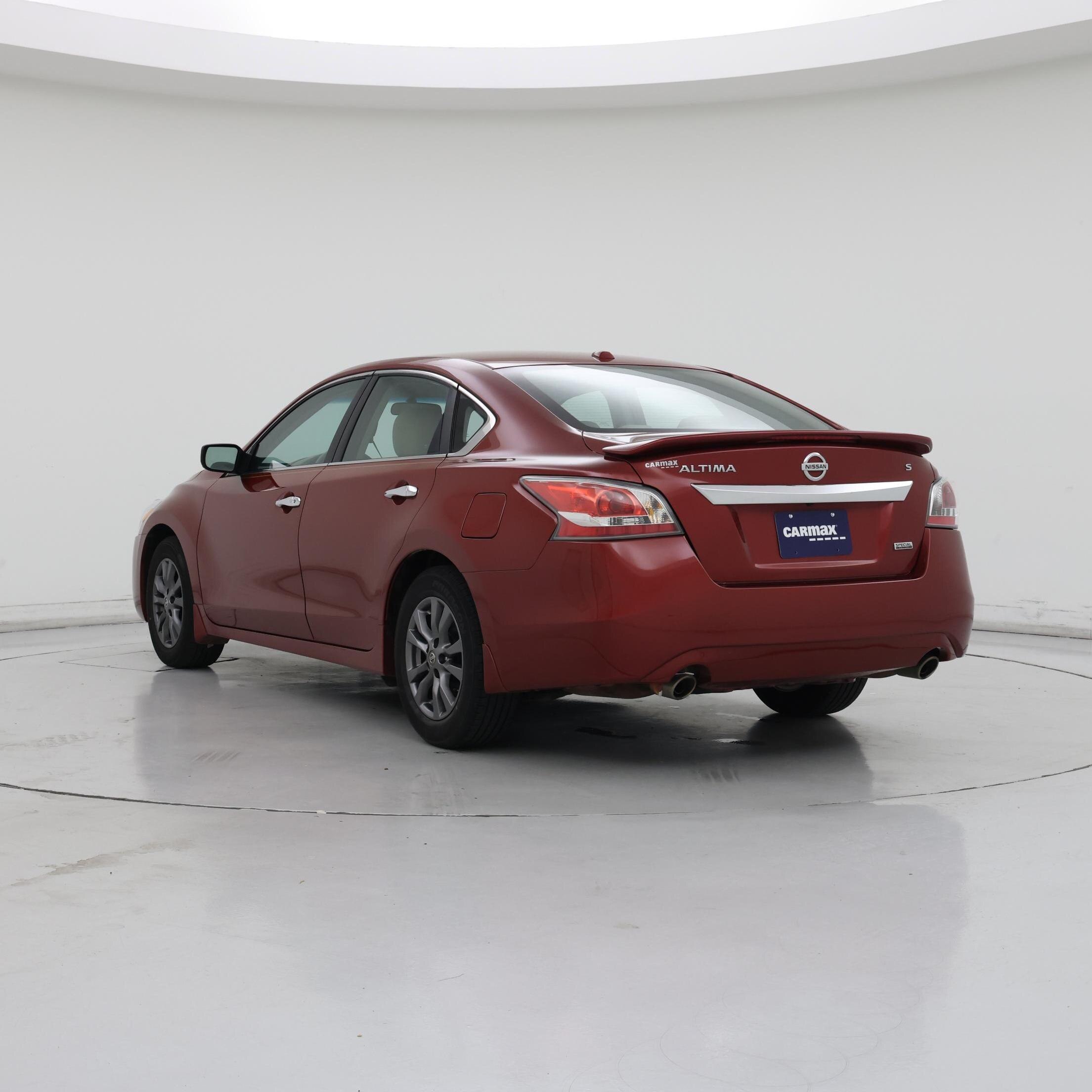 Thumbnail: 2015 Nissan Altima - 2
