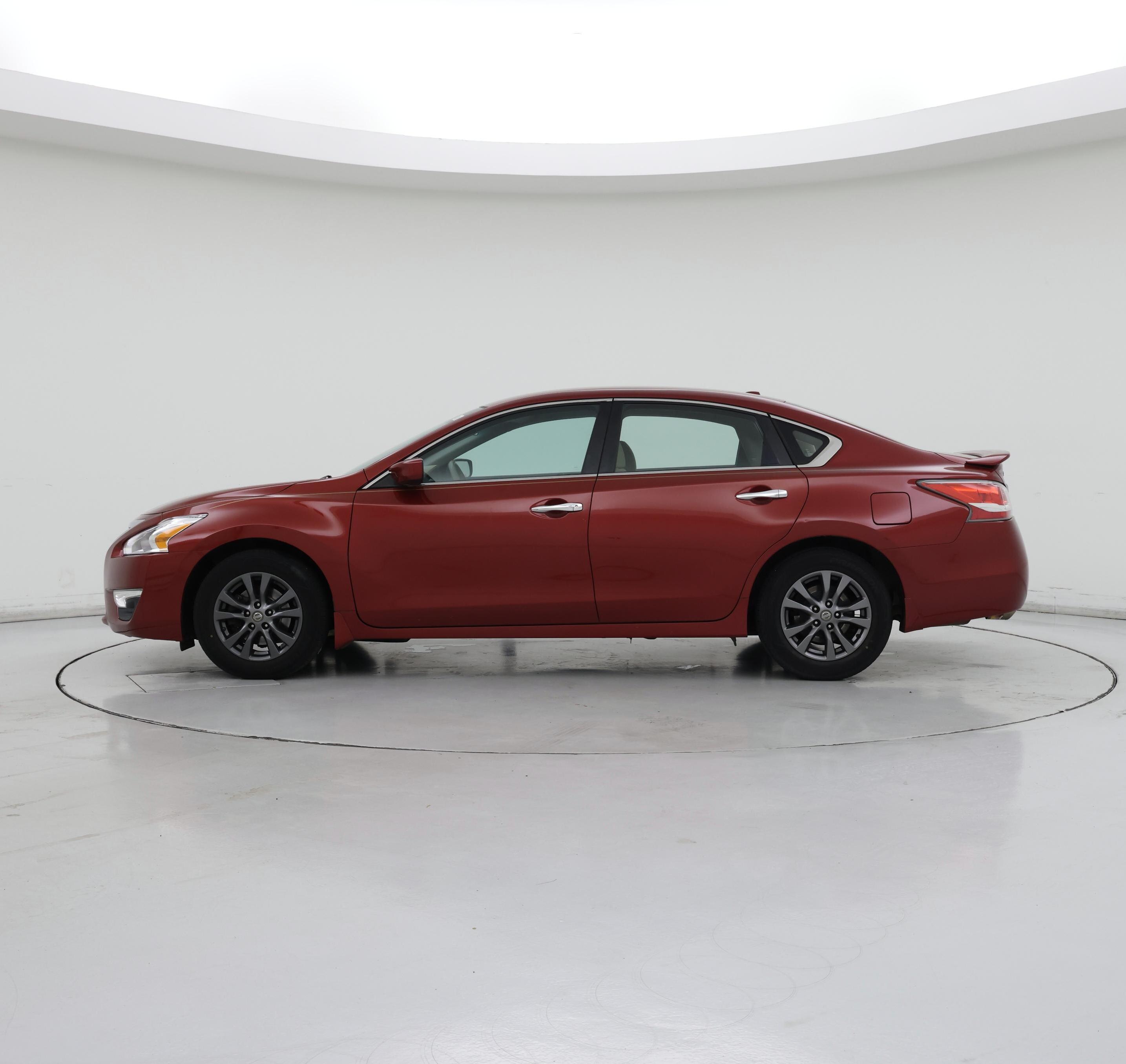 Thumbnail: 2015 Nissan Altima - 3