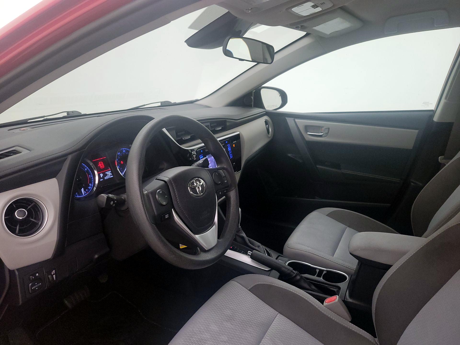 Thumbnail: 2017 Toyota Corolla - 11