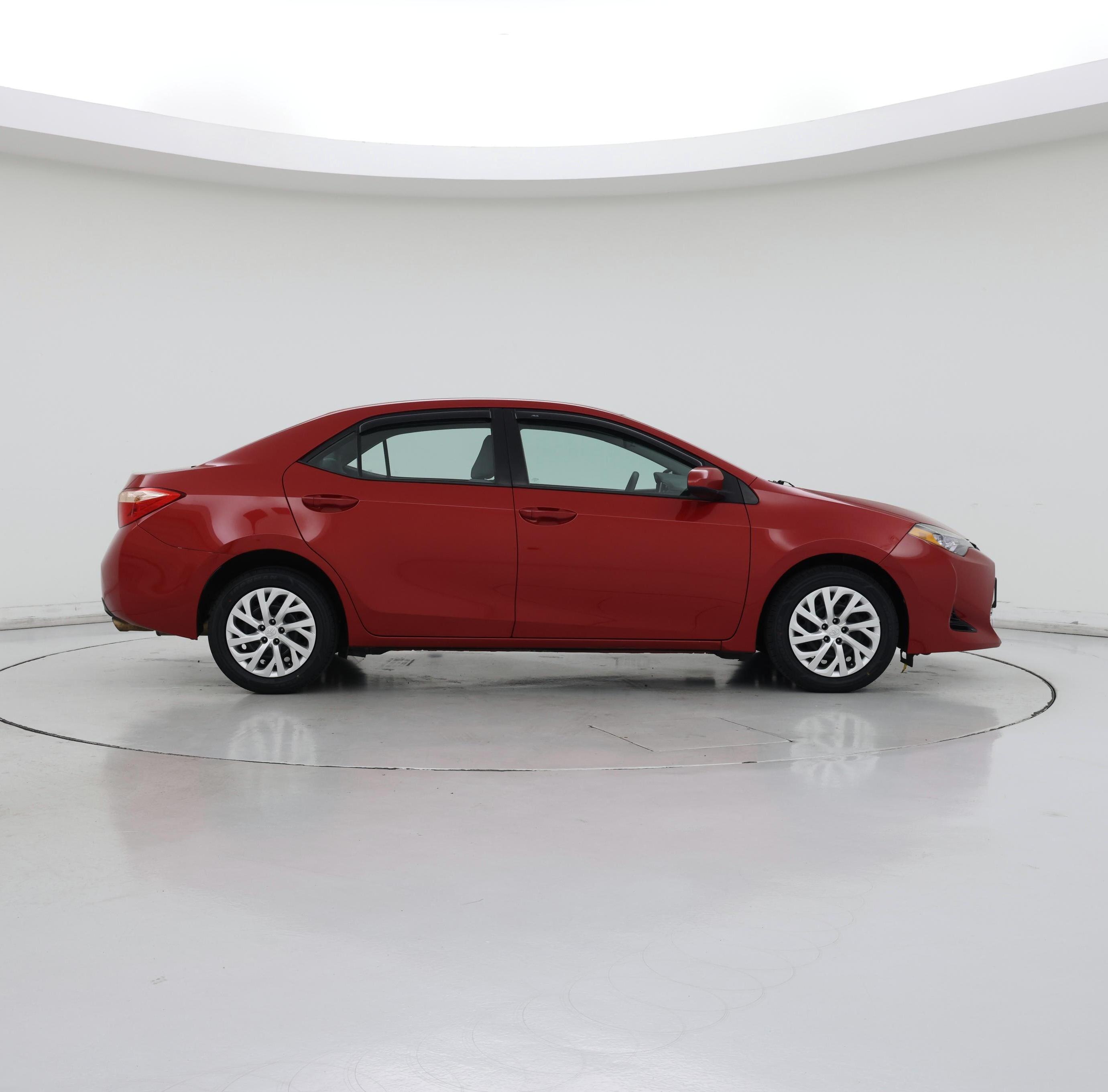 Thumbnail: 2017 Toyota Corolla - 7