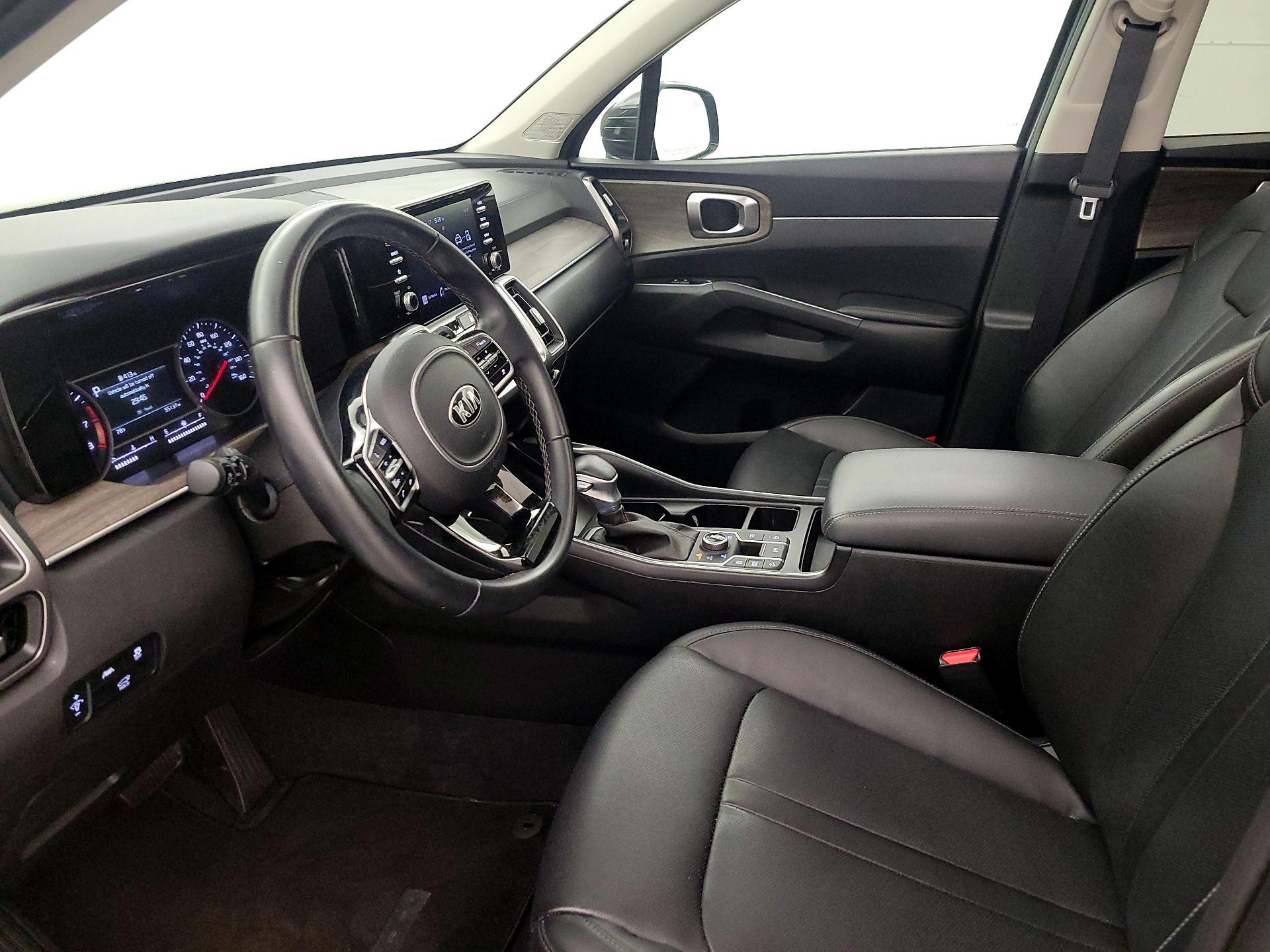 Thumbnail: 2021 Kia Sorento - 11