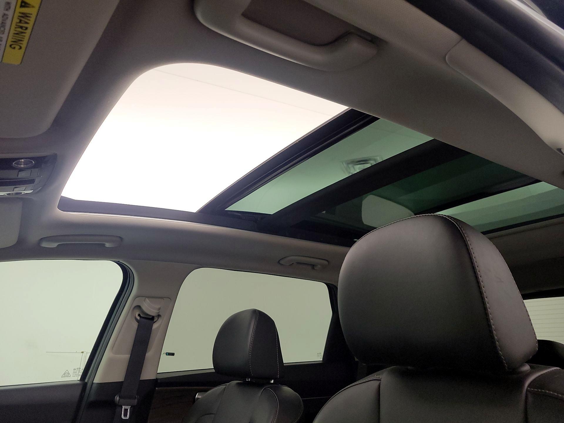 Thumbnail: 2021 Kia Sorento - 19