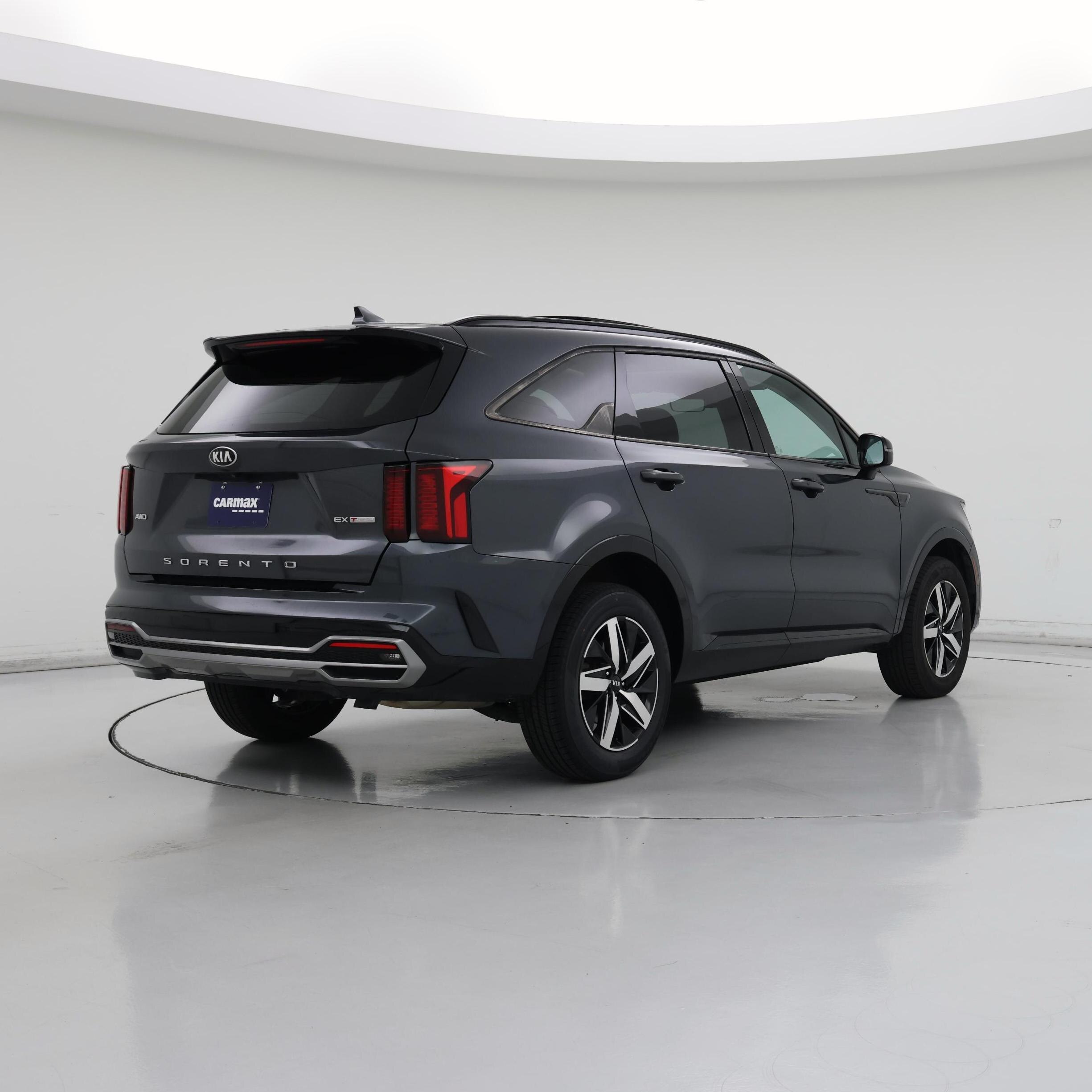 Thumbnail: 2021 Kia Sorento - 8