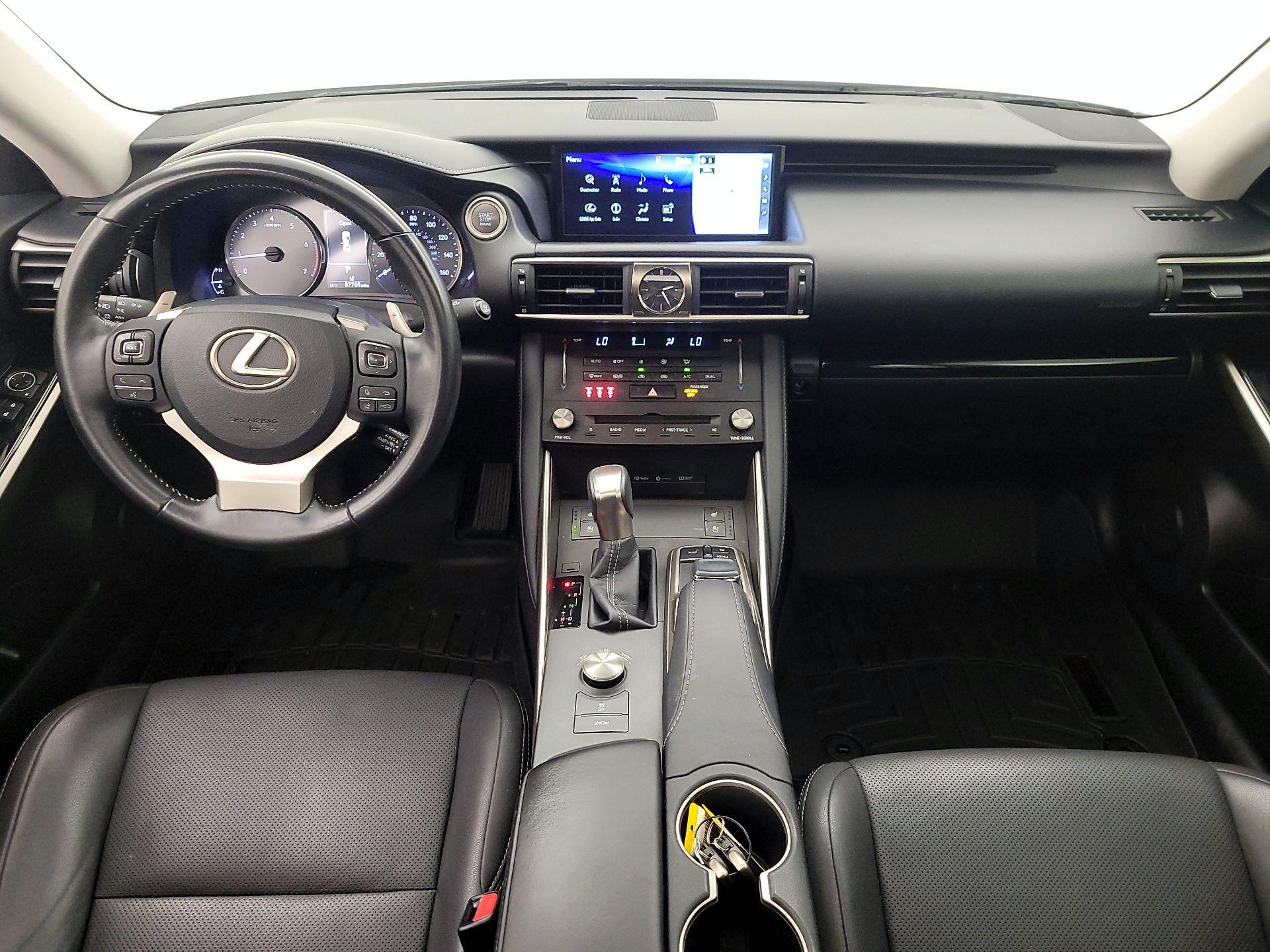 Thumbnail: 2018 Lexus IS - 9