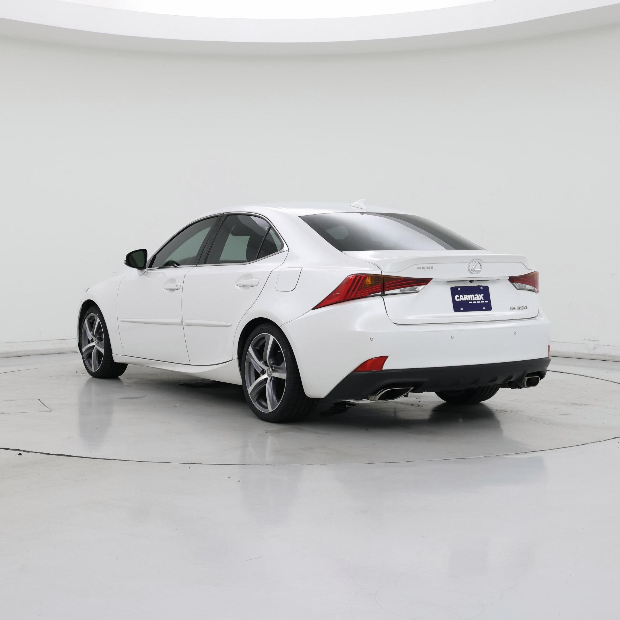 Thumbnail: 2018 Lexus IS - 2