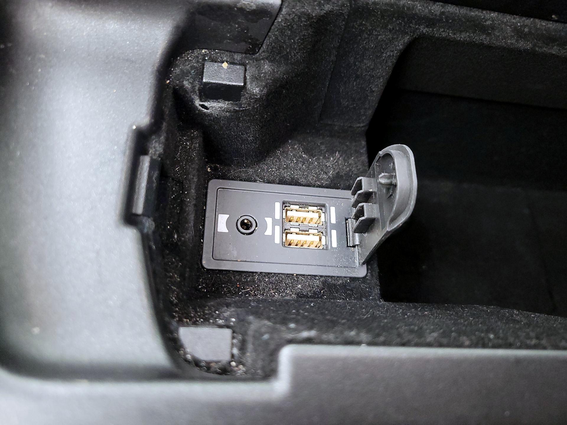 Thumbnail: 2018 Lexus IS - 19