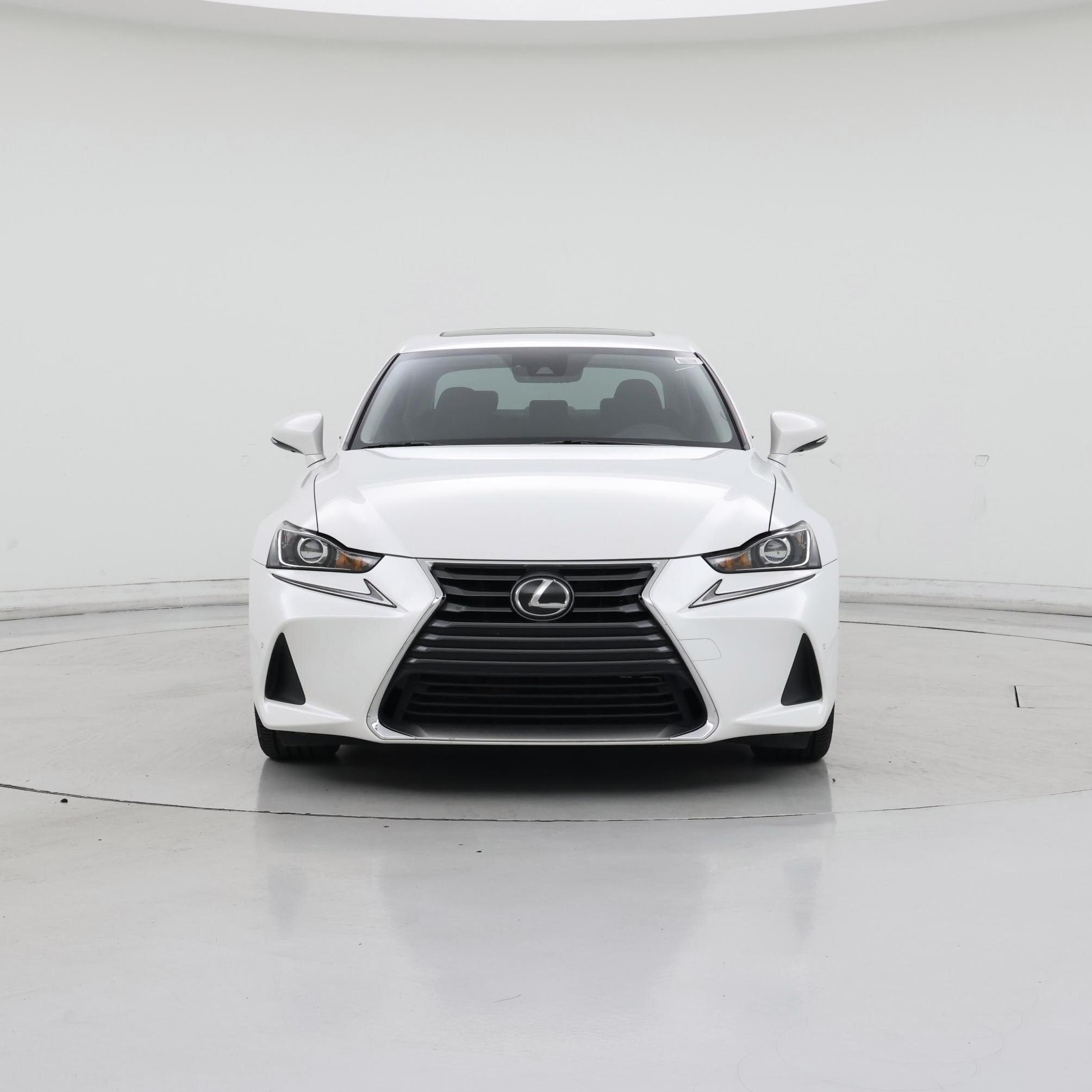 Thumbnail: 2018 Lexus IS - 5