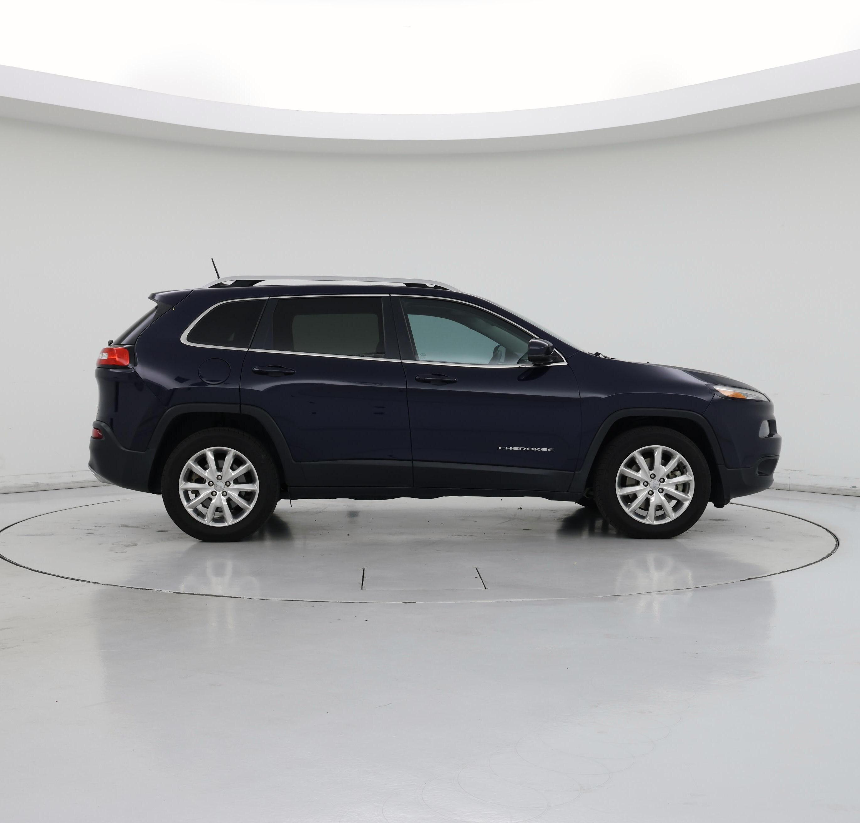 Thumbnail: 2016 Jeep Cherokee - 7