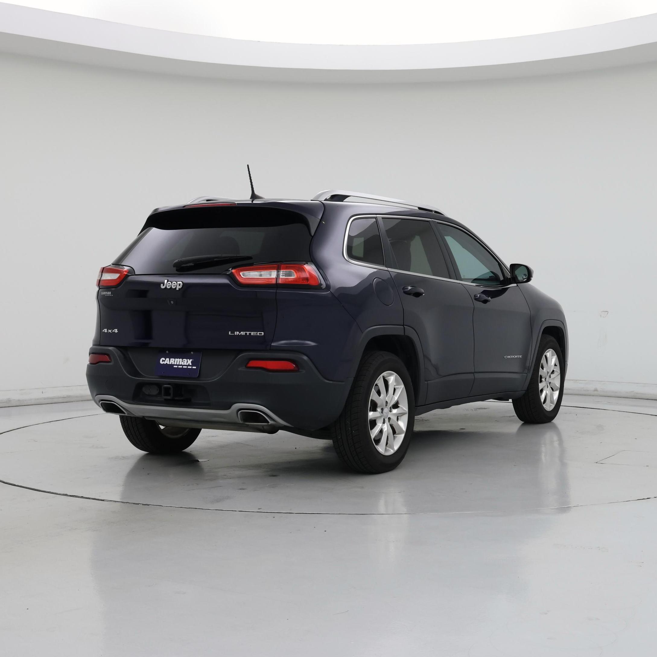 Thumbnail: 2016 Jeep Cherokee - 8
