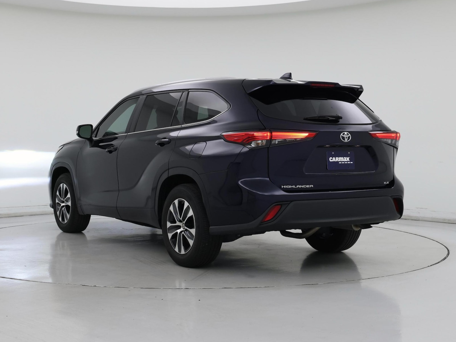 2023 Toyota Highlander XLE - Photo 3