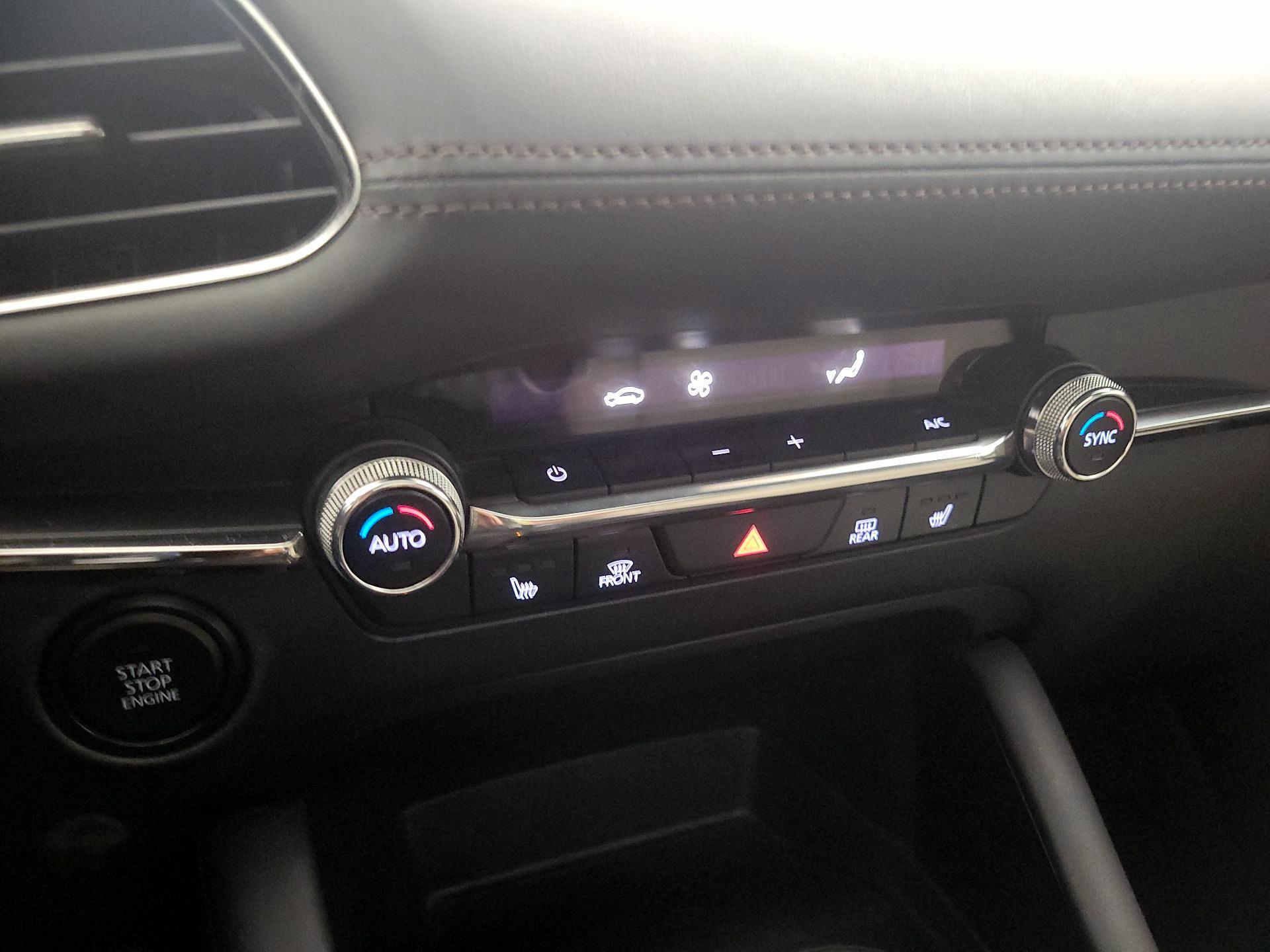 Thumbnail: 2021 Mazda Mazda3 - 16