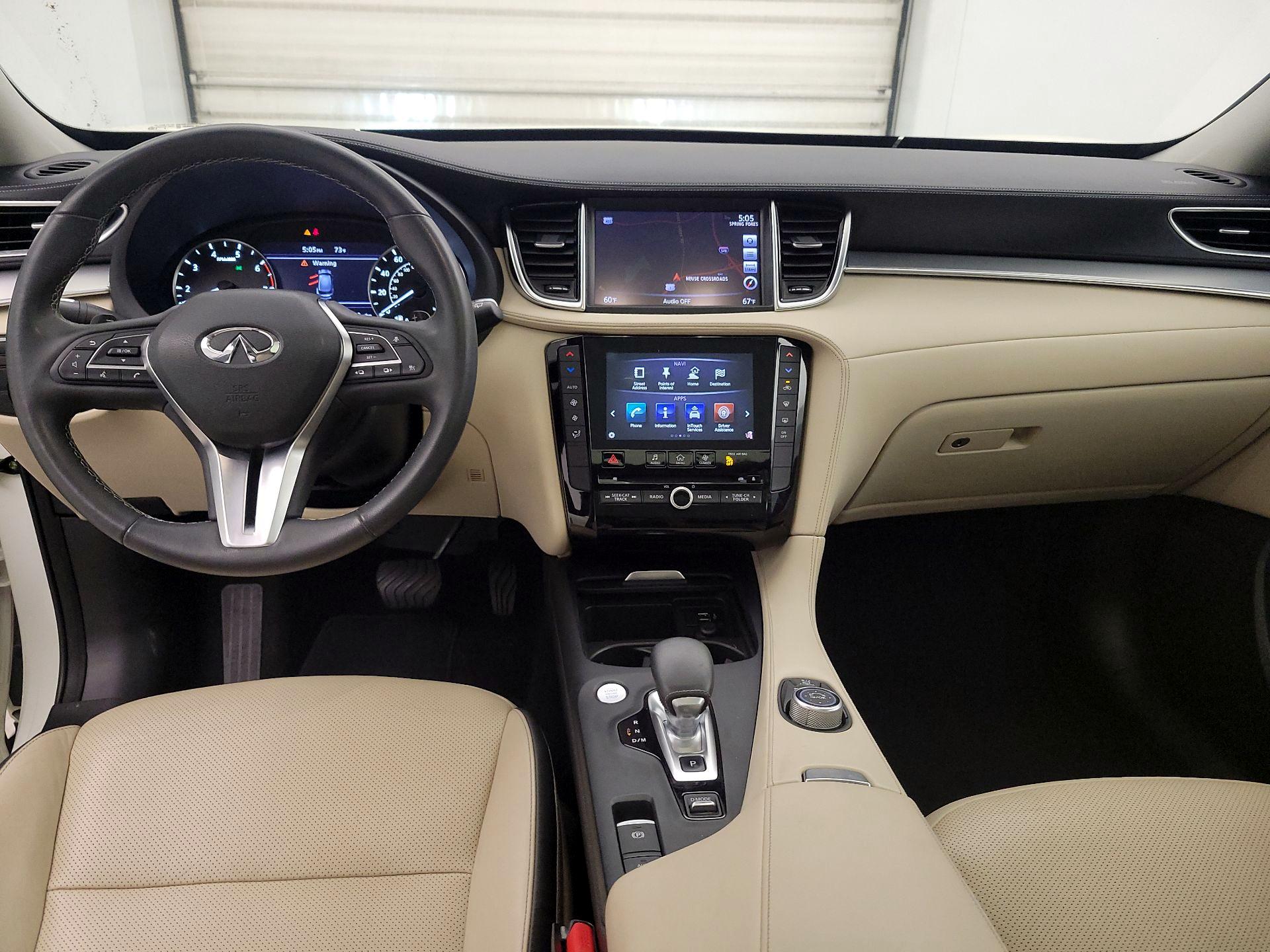 Thumbnail: 2019 INFINITI QX50 - 9