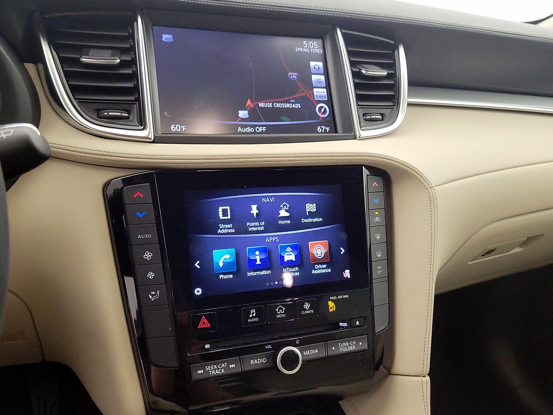 Thumbnail: 2019 INFINITI QX50 - 15