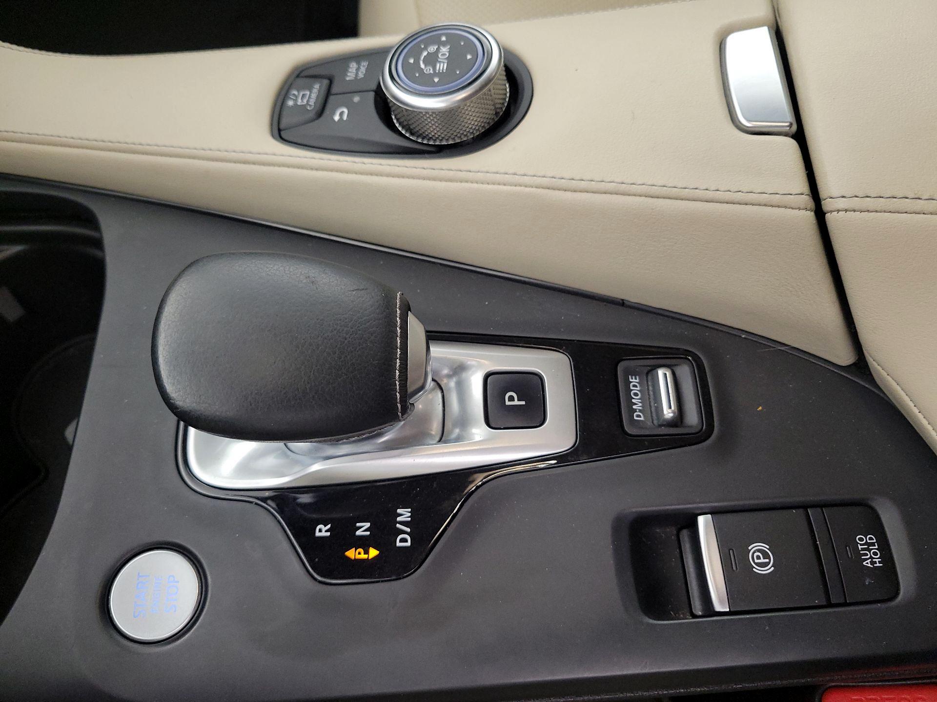 Thumbnail: 2019 INFINITI QX50 - 17