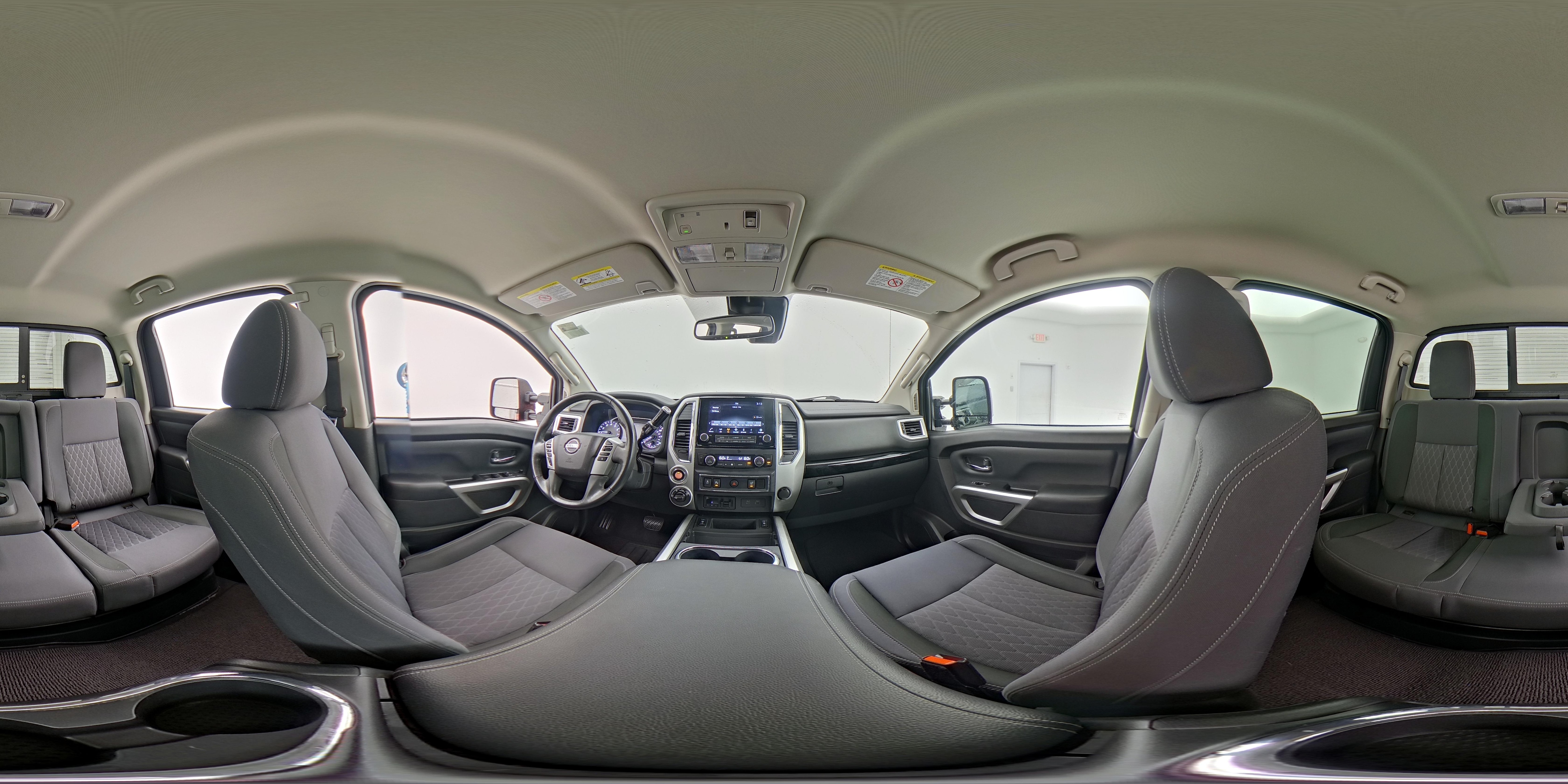 2021 Nissan Titan XD SV - Photo 24