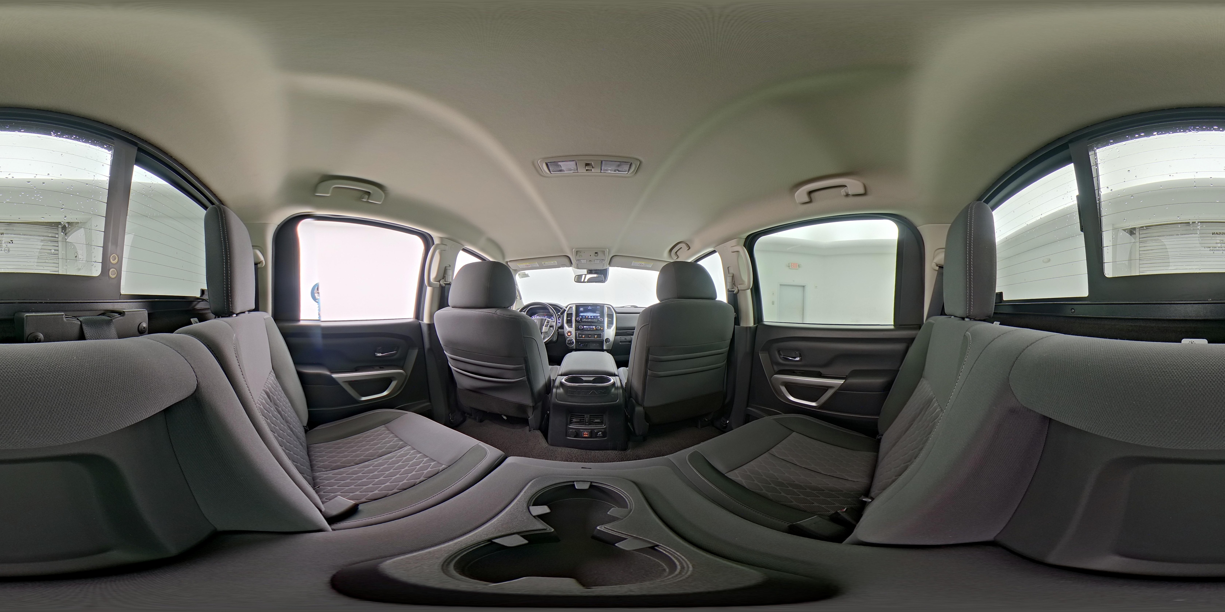 2021 Nissan Titan XD SV - Photo 25