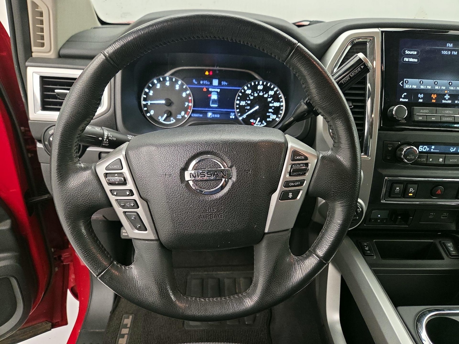 2021 Nissan Titan XD SV - Photo 11