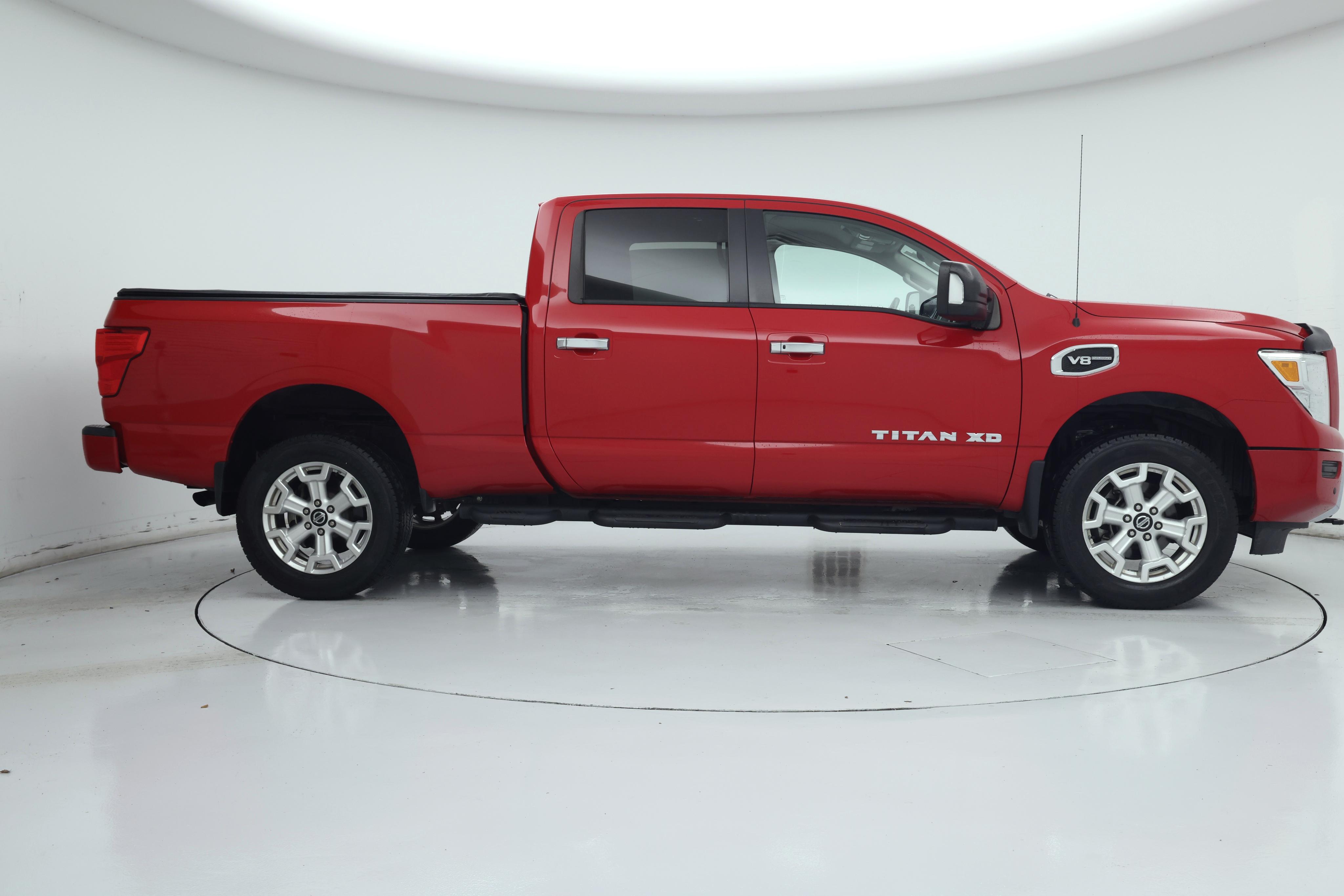 Thumbnail: 2021 Nissan Titan - 7