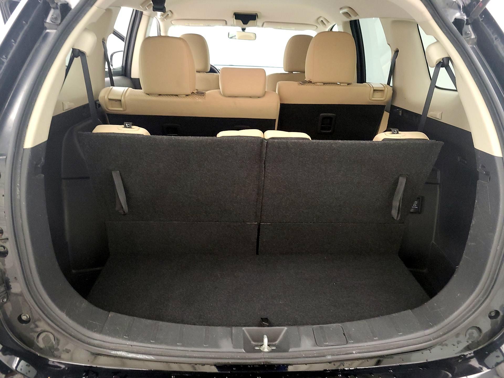 Thumbnail: 2018 Mitsubishi Outlander - 20