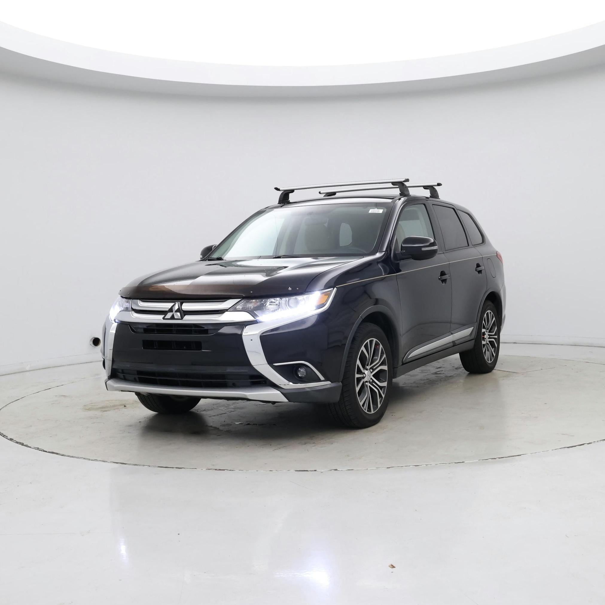 Thumbnail: 2018 Mitsubishi Outlander - 4