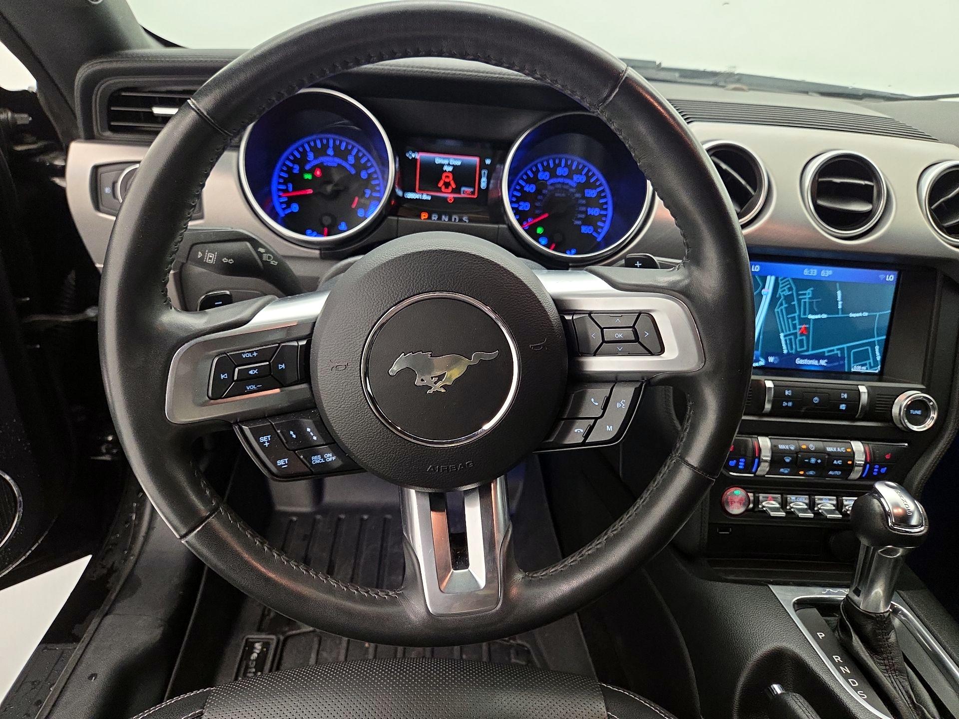 Thumbnail: 2019 Ford Mustang - 10