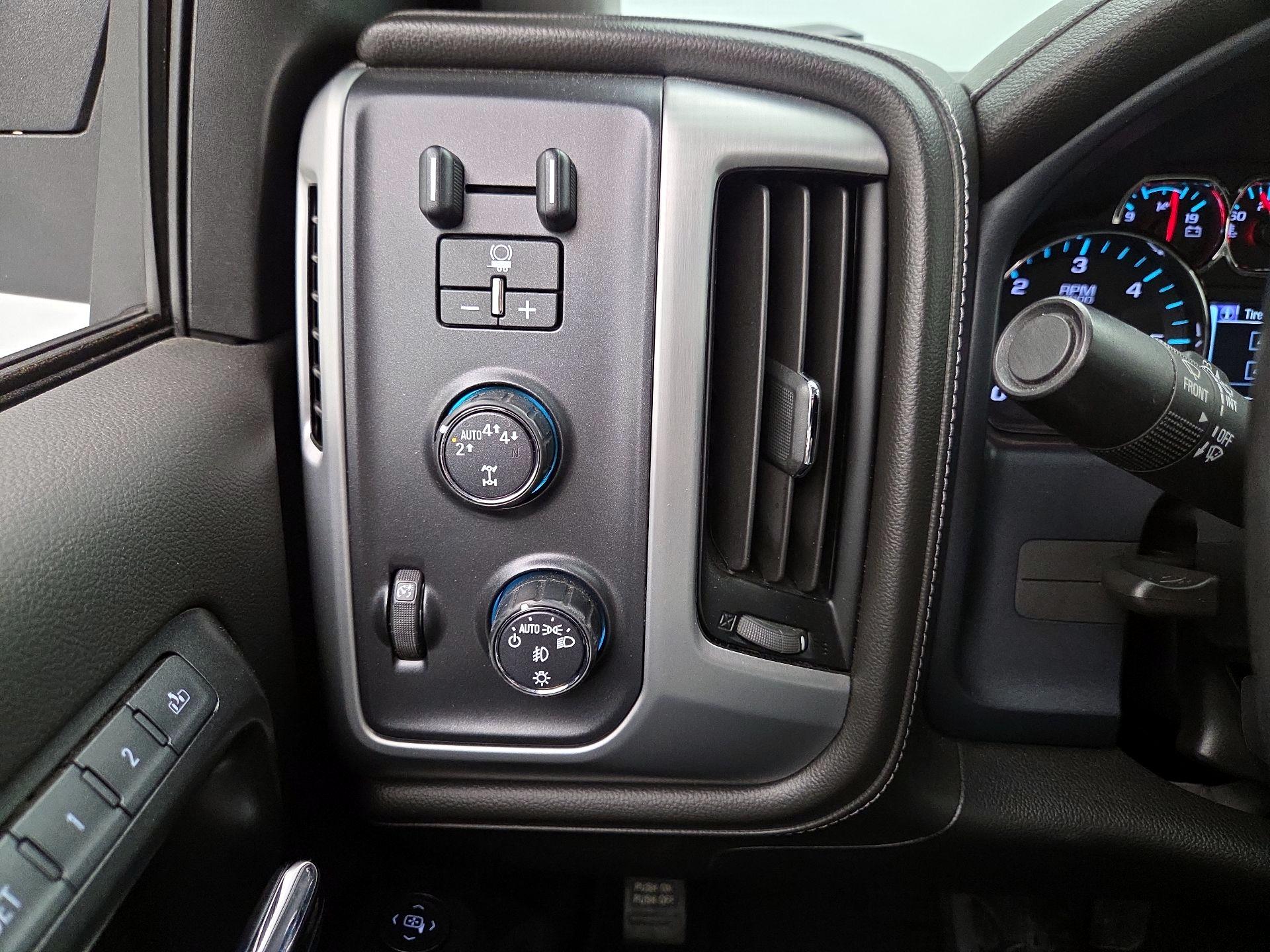 Thumbnail: 2018 GMC Sierra 1500 - 13