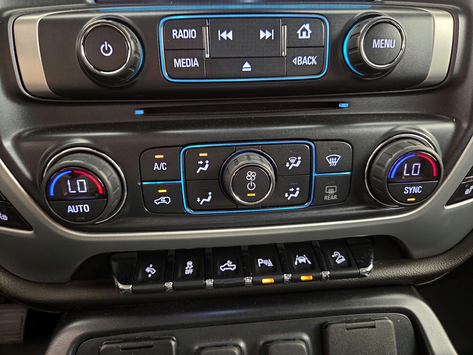 Thumbnail: 2018 GMC Sierra 1500 - 16