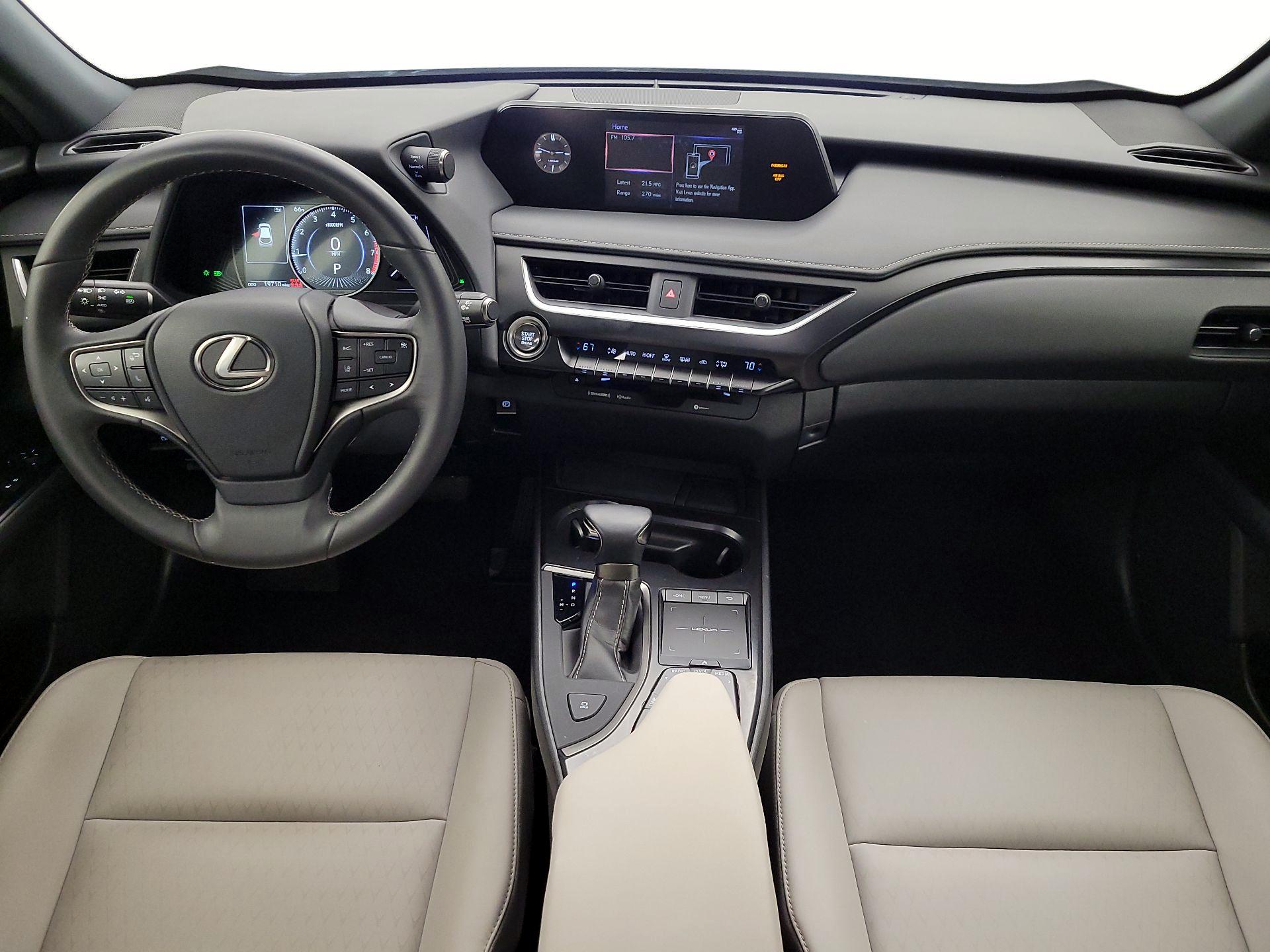 Thumbnail: 2020 Lexus UX - 9