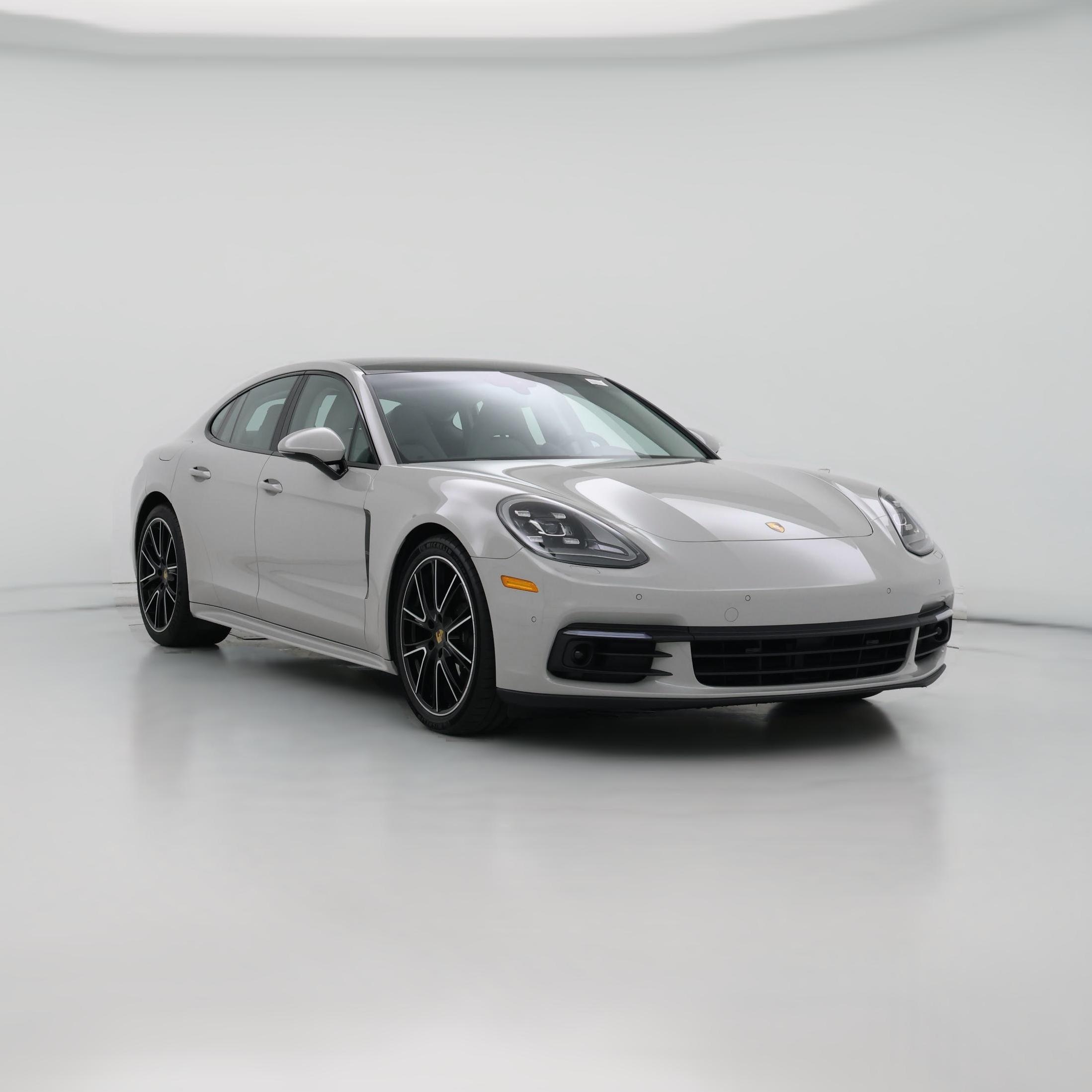 Thumbnail: 2020 Porsche Panamera - 1