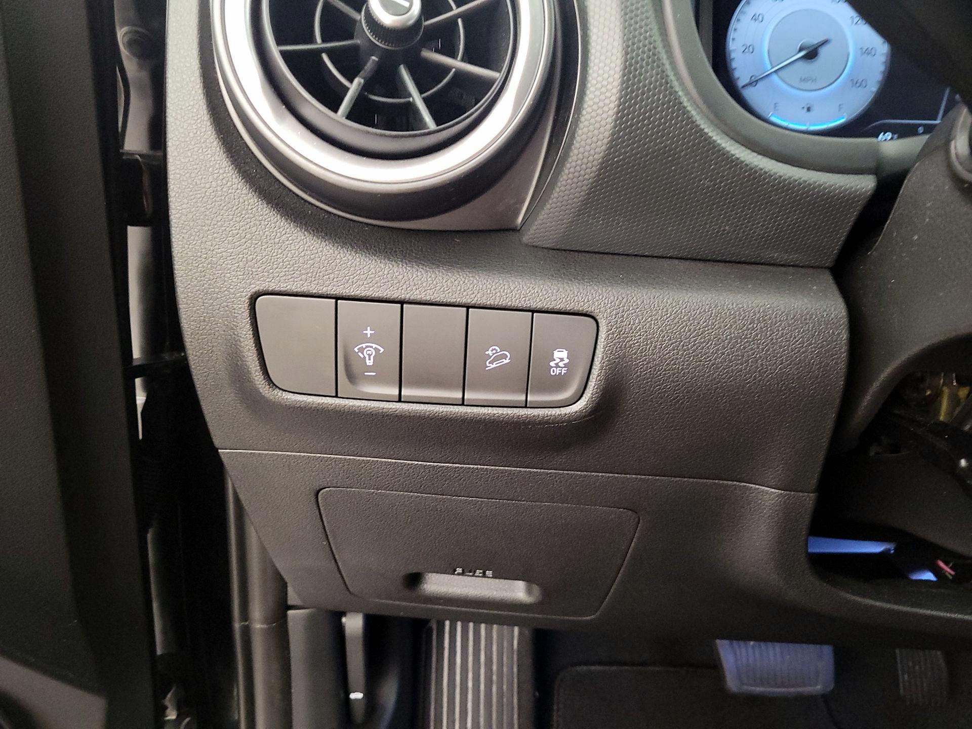 Thumbnail: 2023 Hyundai Kona - 13