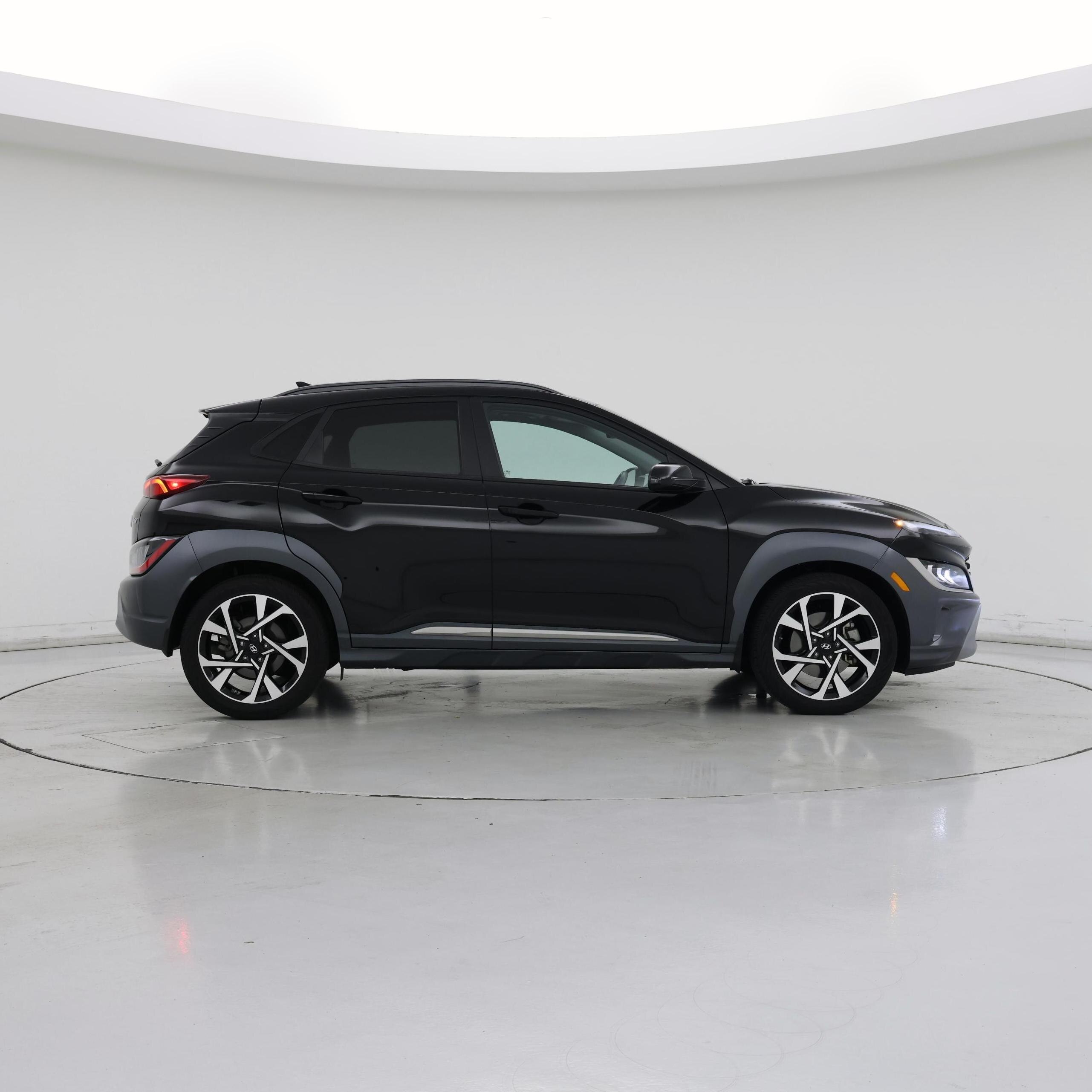 Thumbnail: 2023 Hyundai Kona - 7