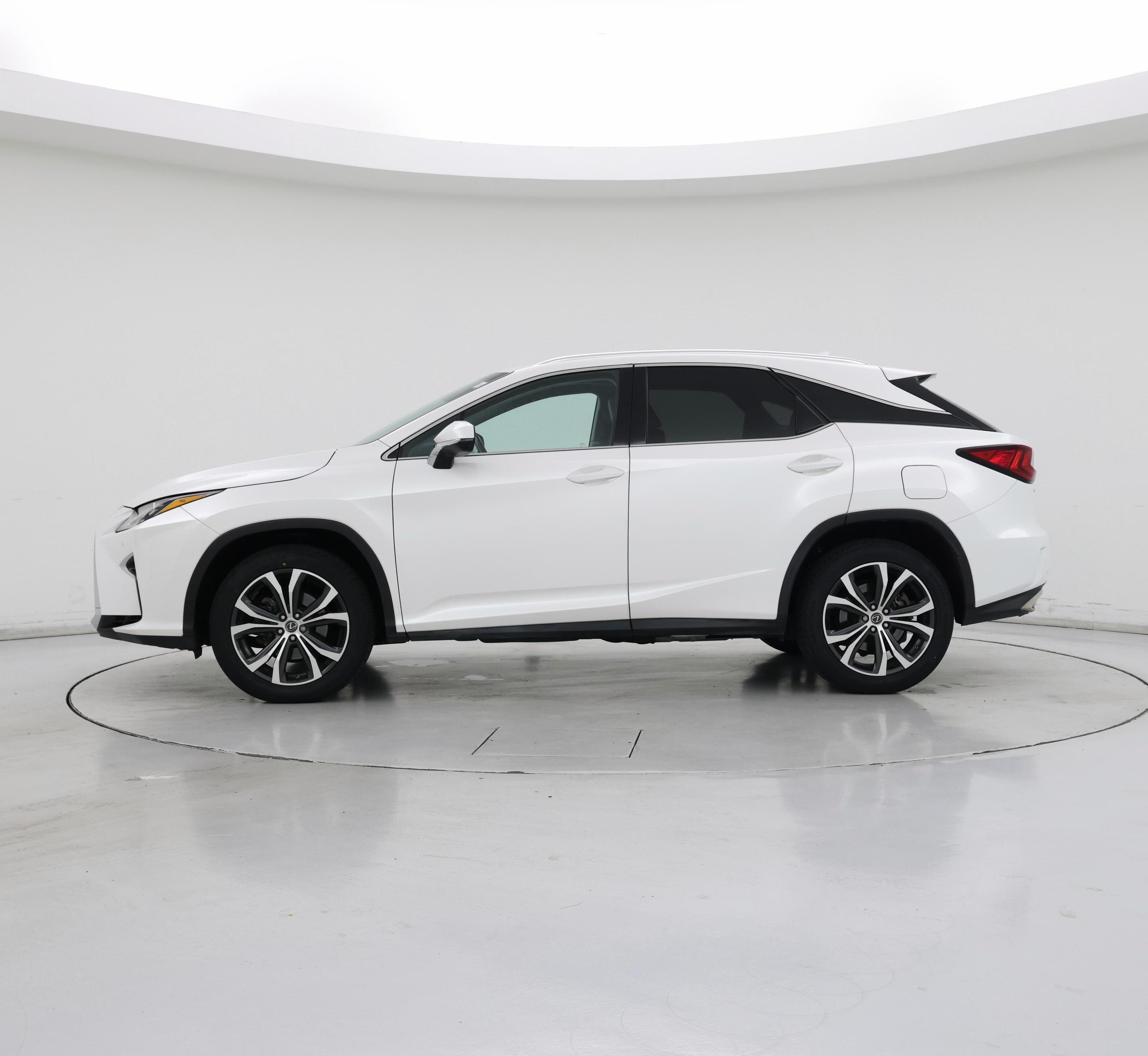 Thumbnail: 2019 Lexus RX - 3