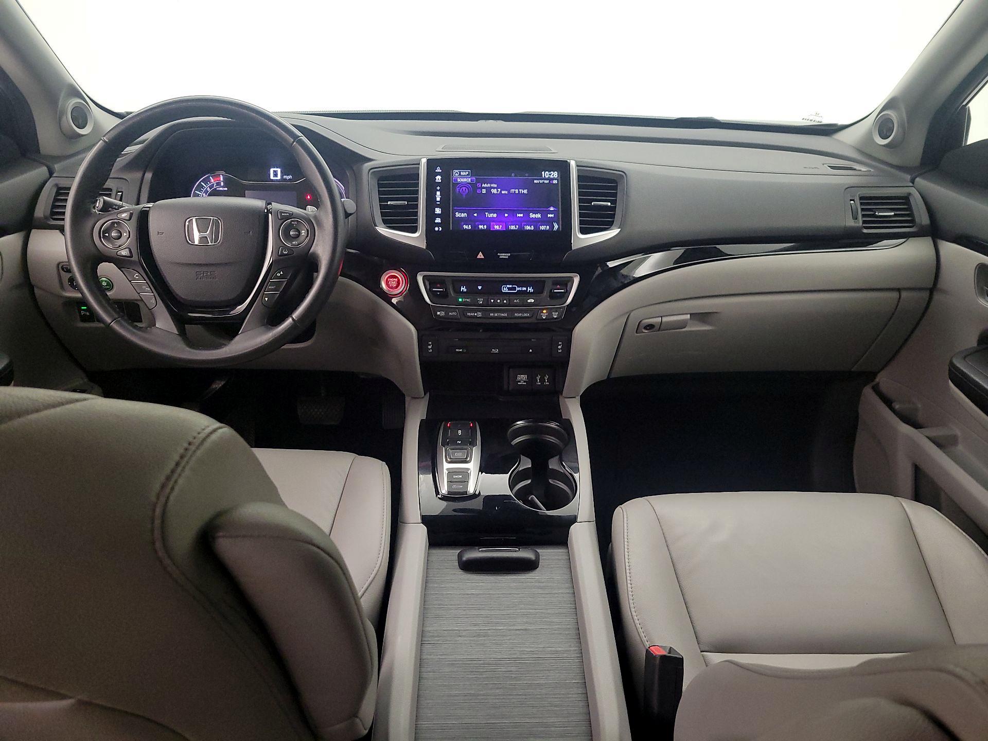 Thumbnail: 2016 Honda Pilot - 9