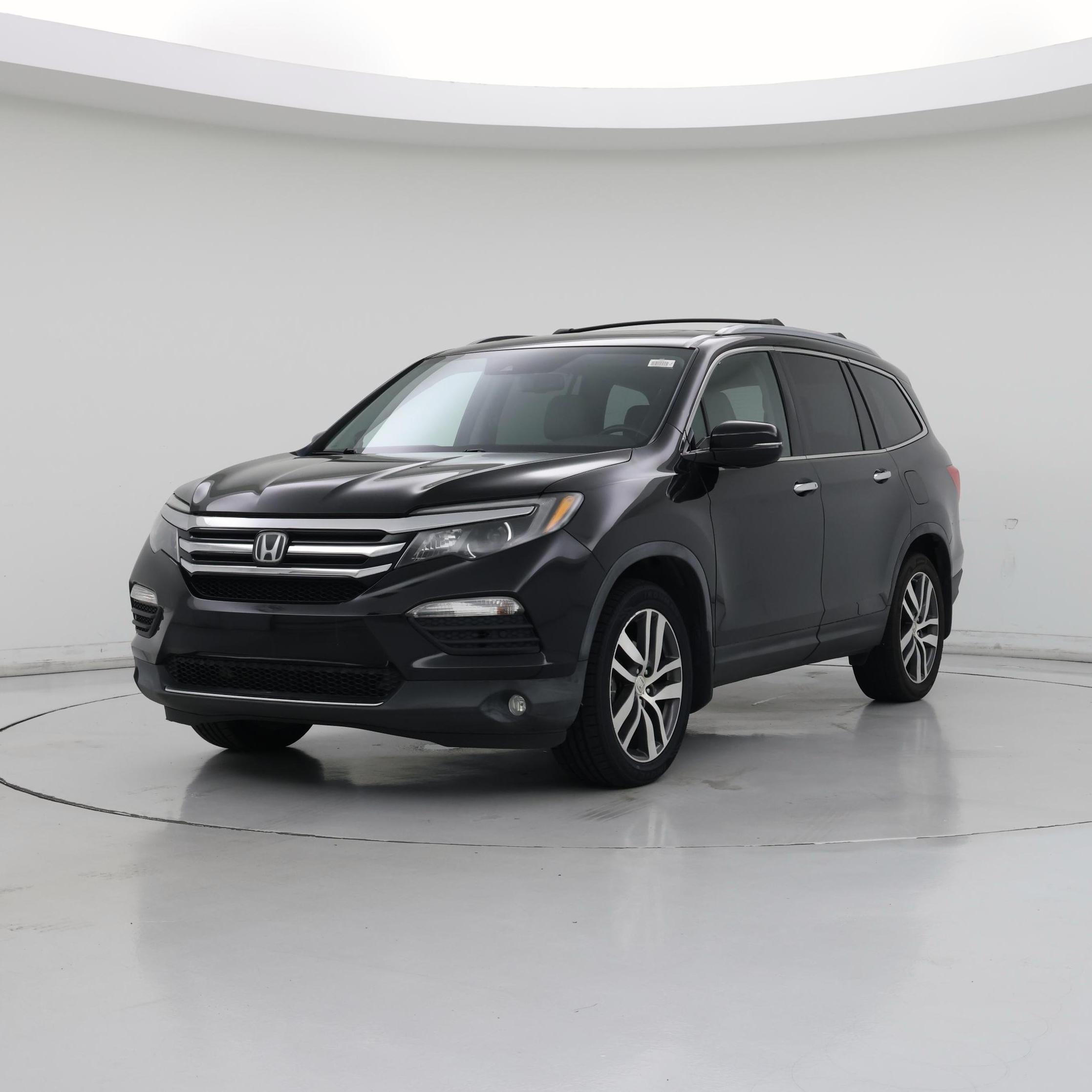 Thumbnail: 2016 Honda Pilot - 4