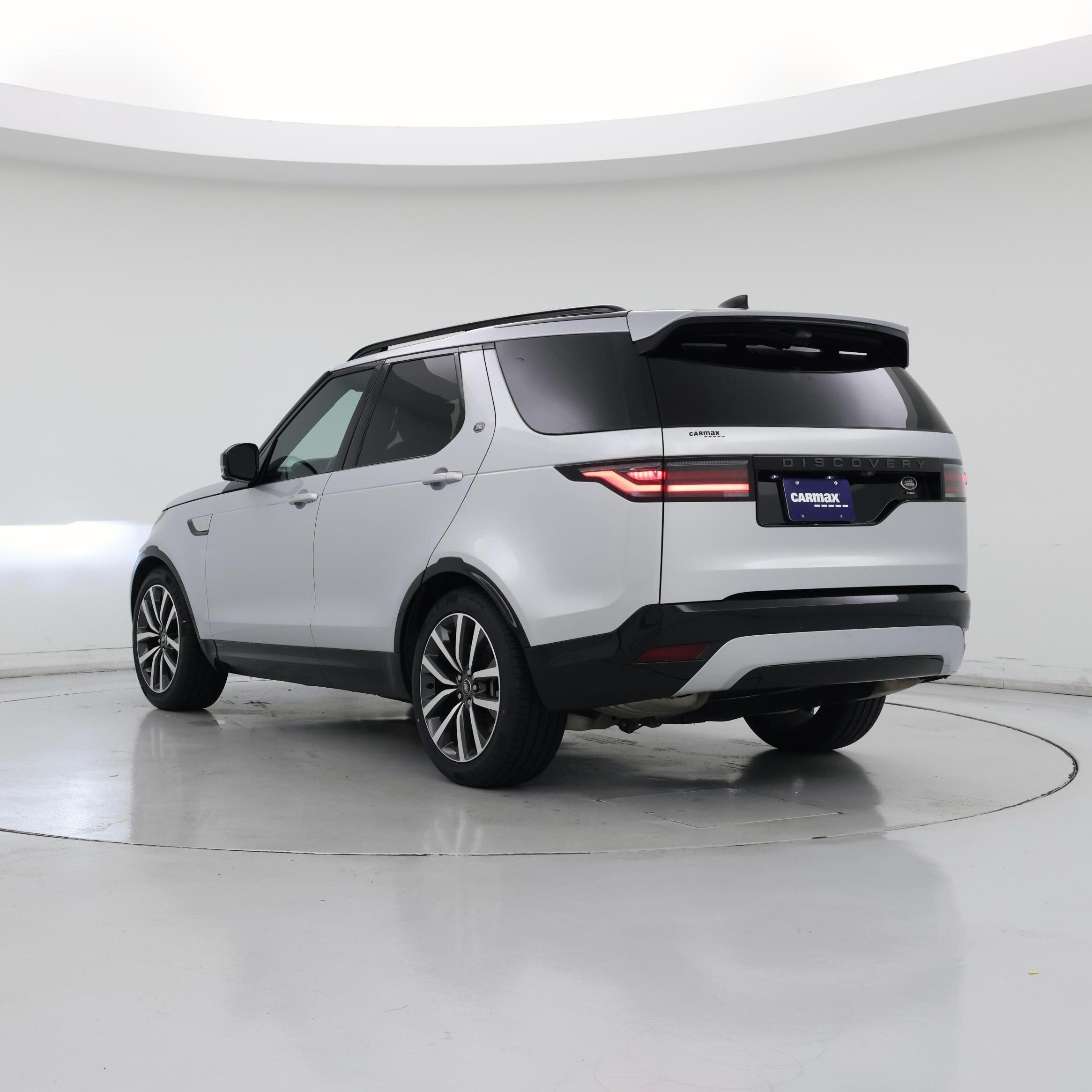 Thumbnail: 2021 Land Rover Discovery - 2