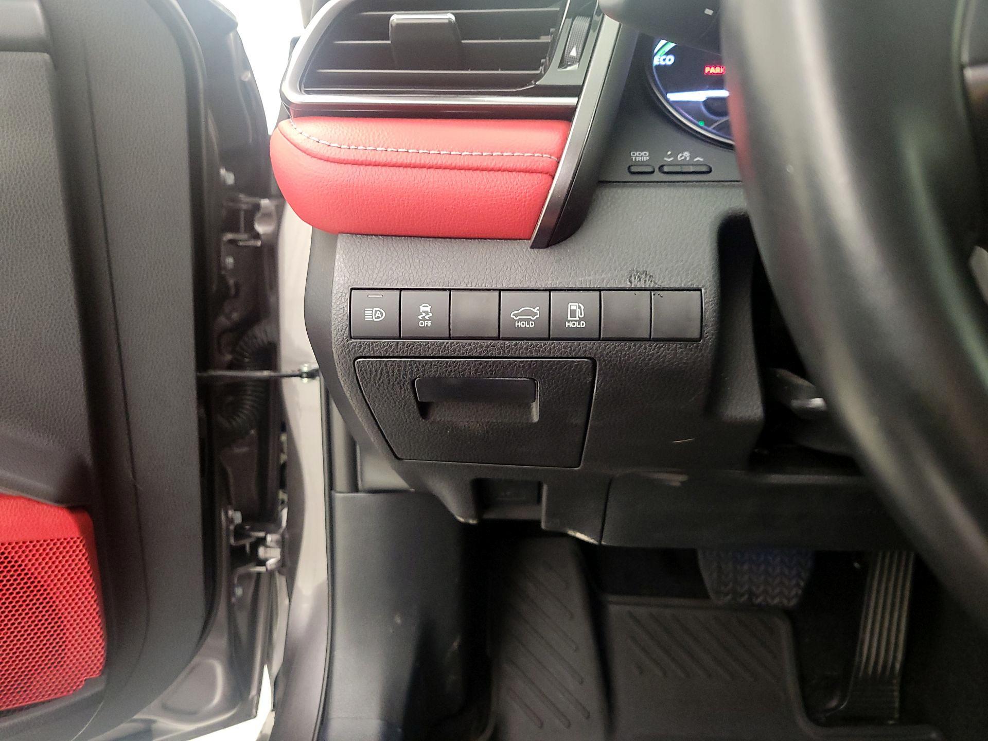 Thumbnail: 2024 Toyota Camry - 13