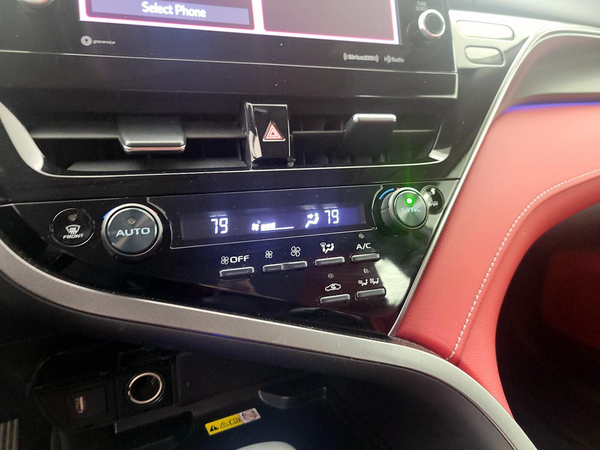 Thumbnail: 2024 Toyota Camry - 16