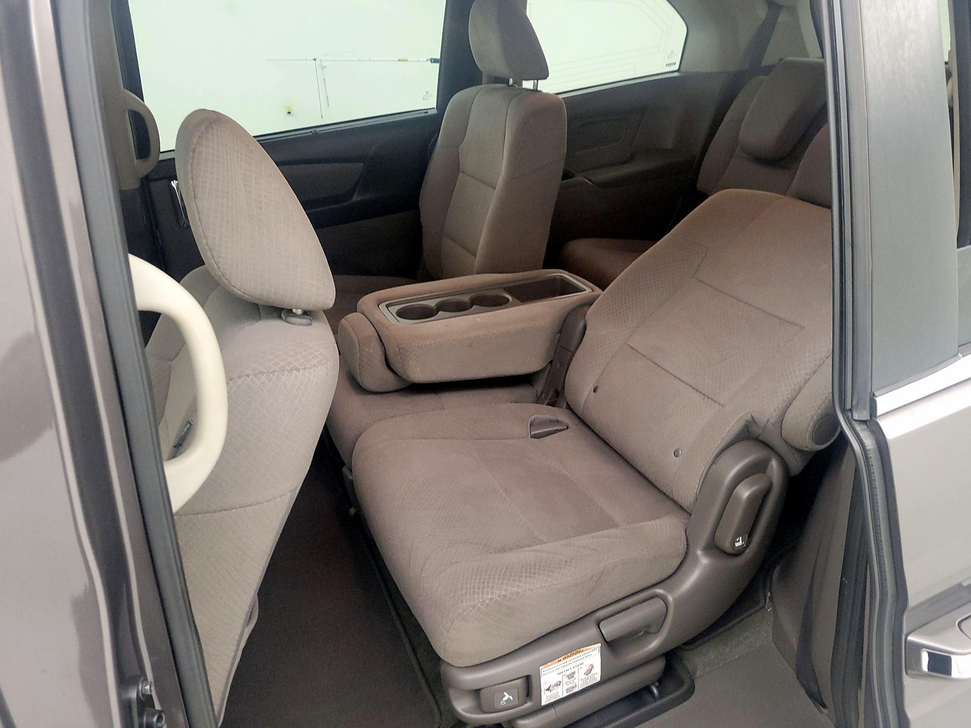 Thumbnail: 2016 Honda Odyssey - 19