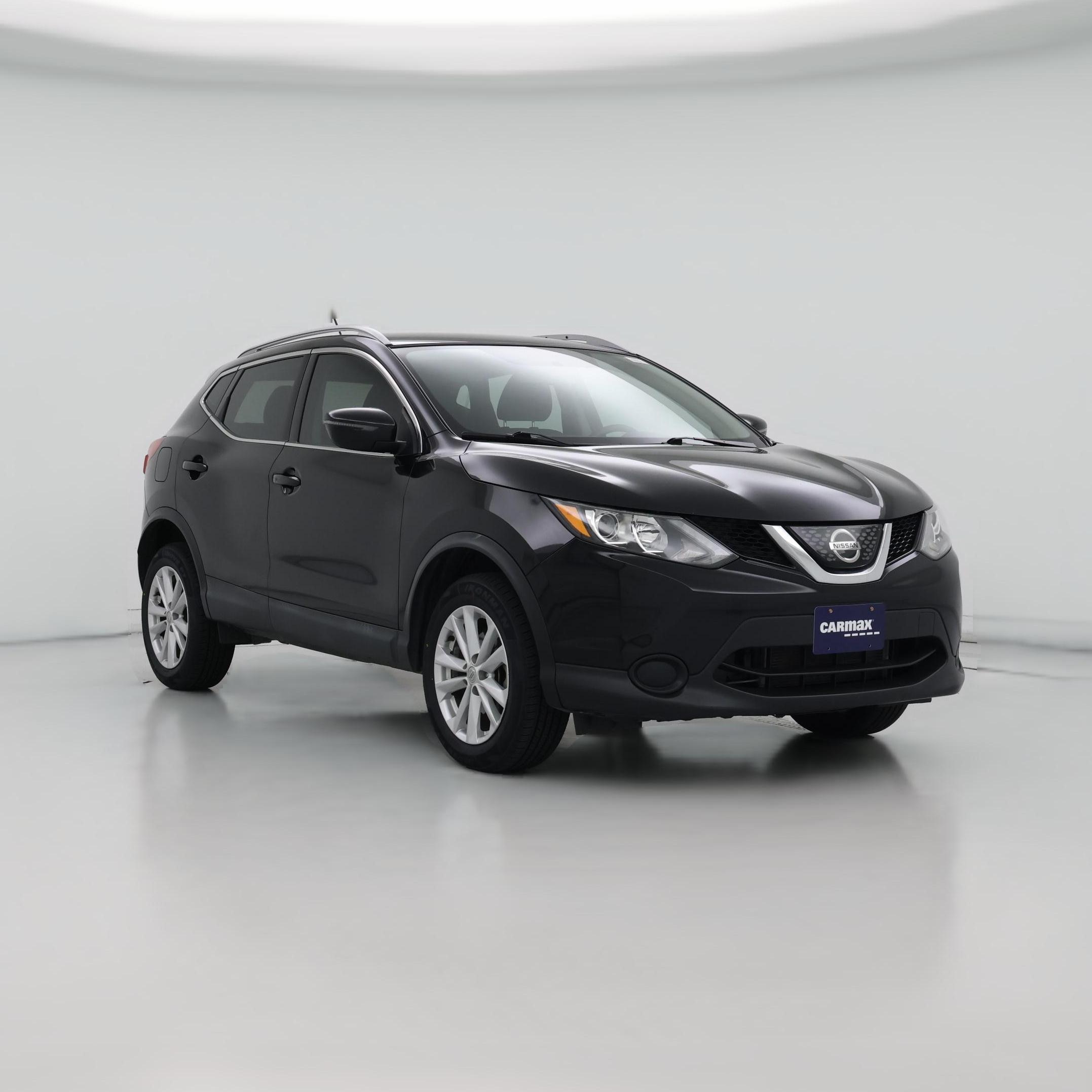 Thumbnail: 2018 Nissan Rogue Sport - 1