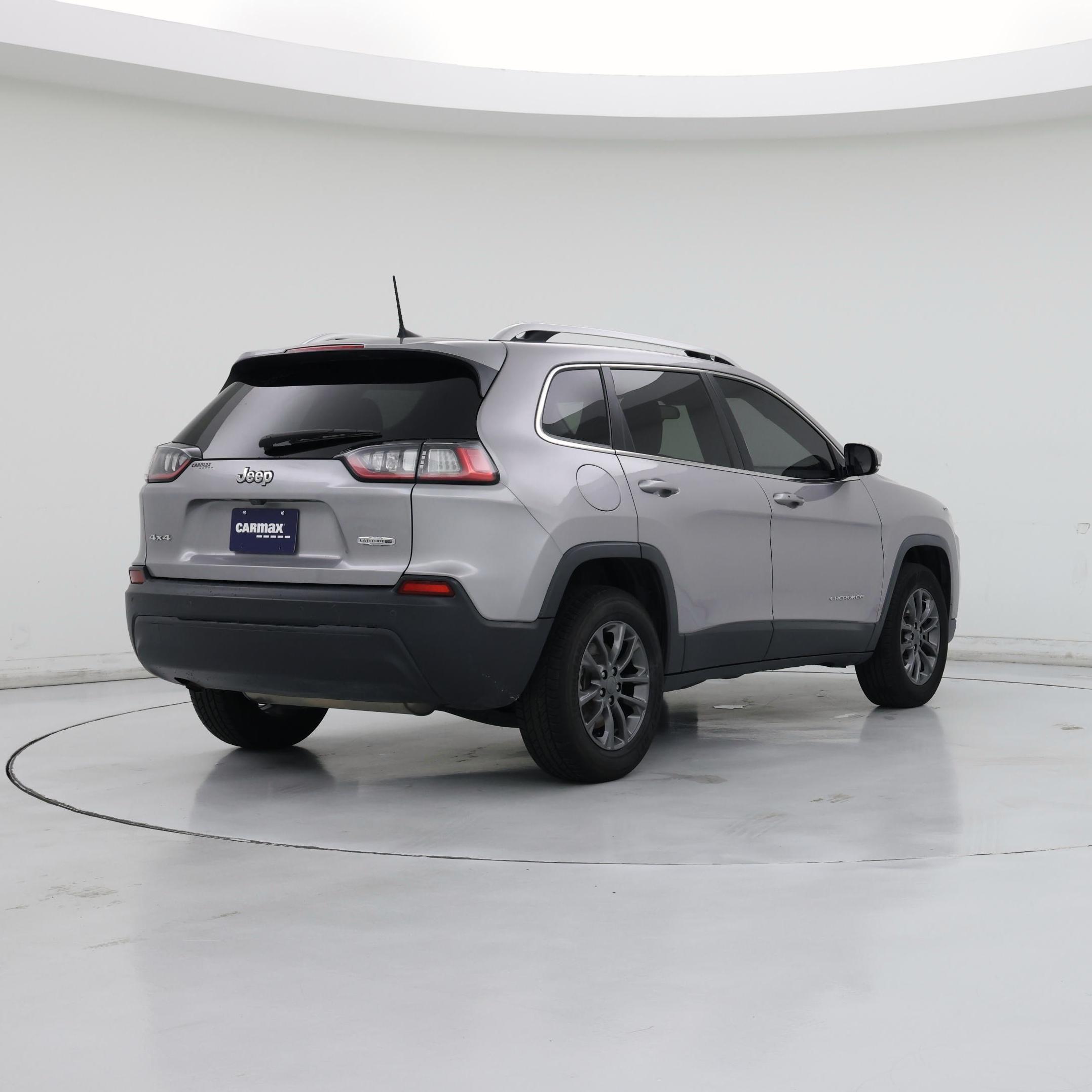 Thumbnail: 2020 Jeep Cherokee - 8