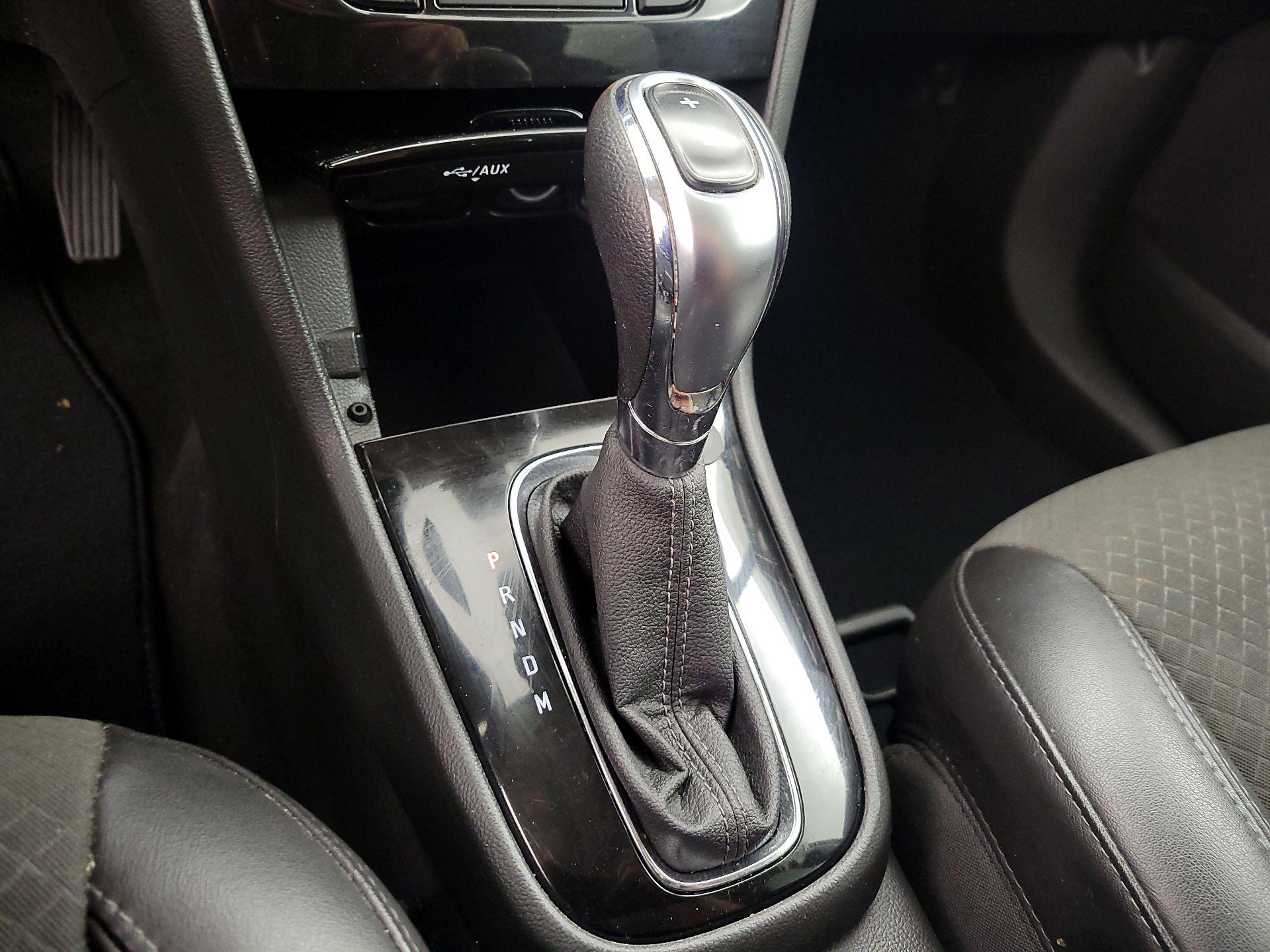 Thumbnail: 2019 Buick Encore - 17