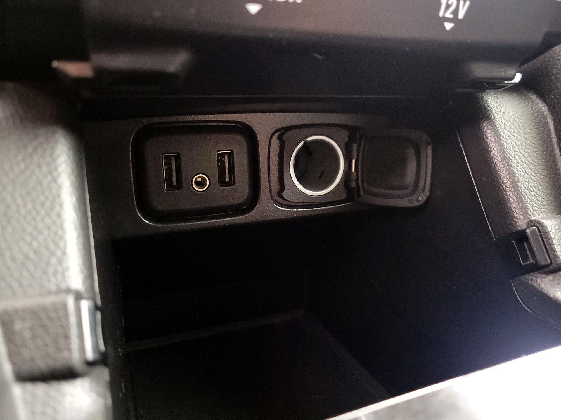 Thumbnail: 2019 Buick Encore - 18